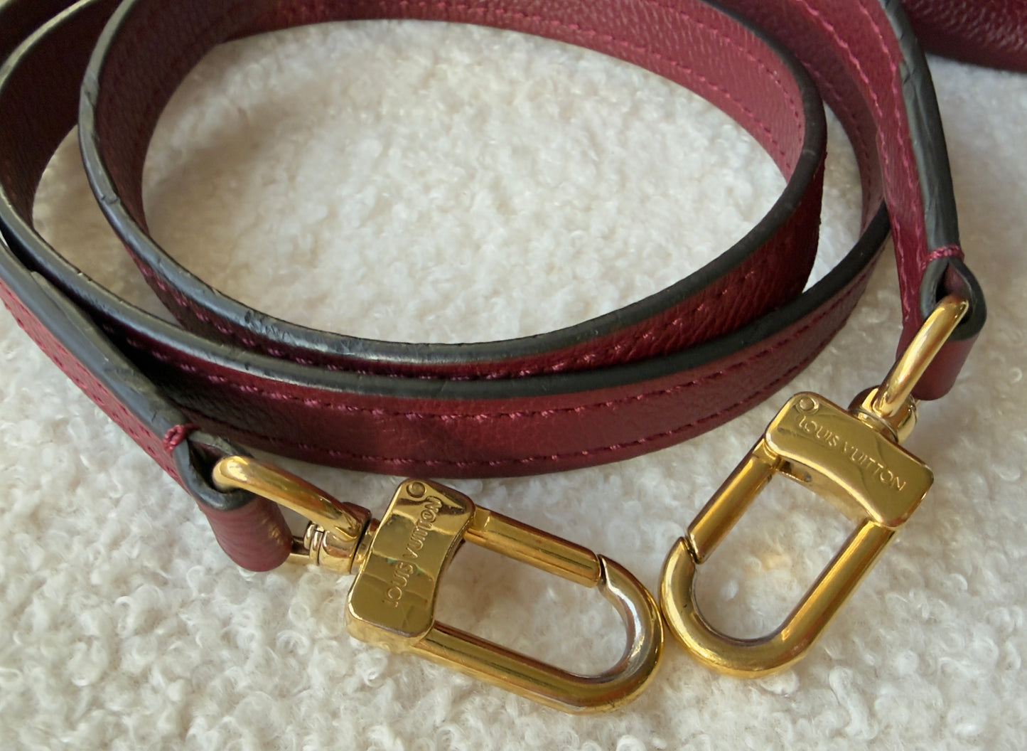 MAZARINE MM RED/BURGUNDY EMPREINTE HAND & SHOULDER BAG
