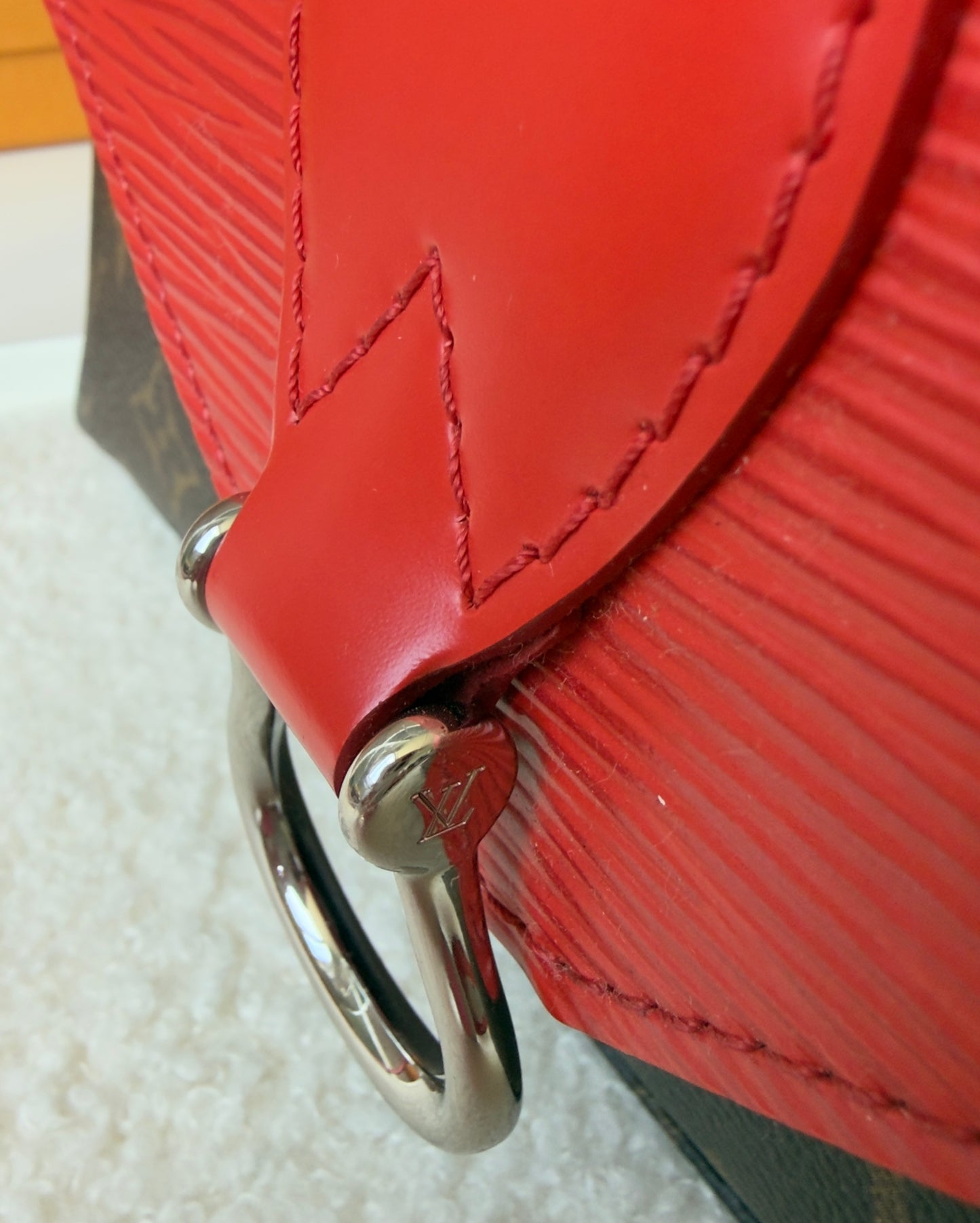 ST’MICHEL COQUELICOT RED EPI LEATHER MNG CANVAS BAG