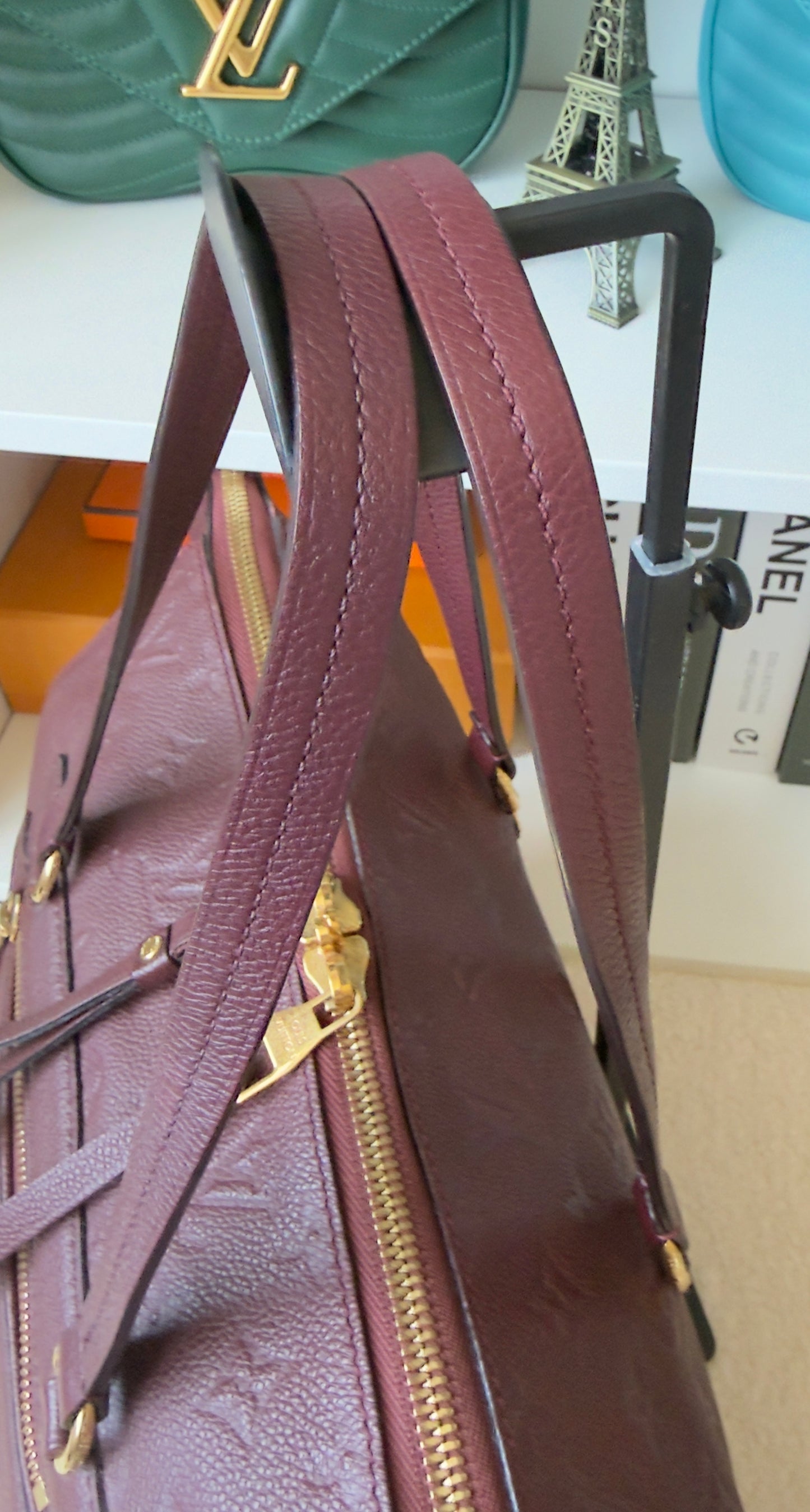 Lumineuse PM Aube Monogram Empreinte Leather Bag