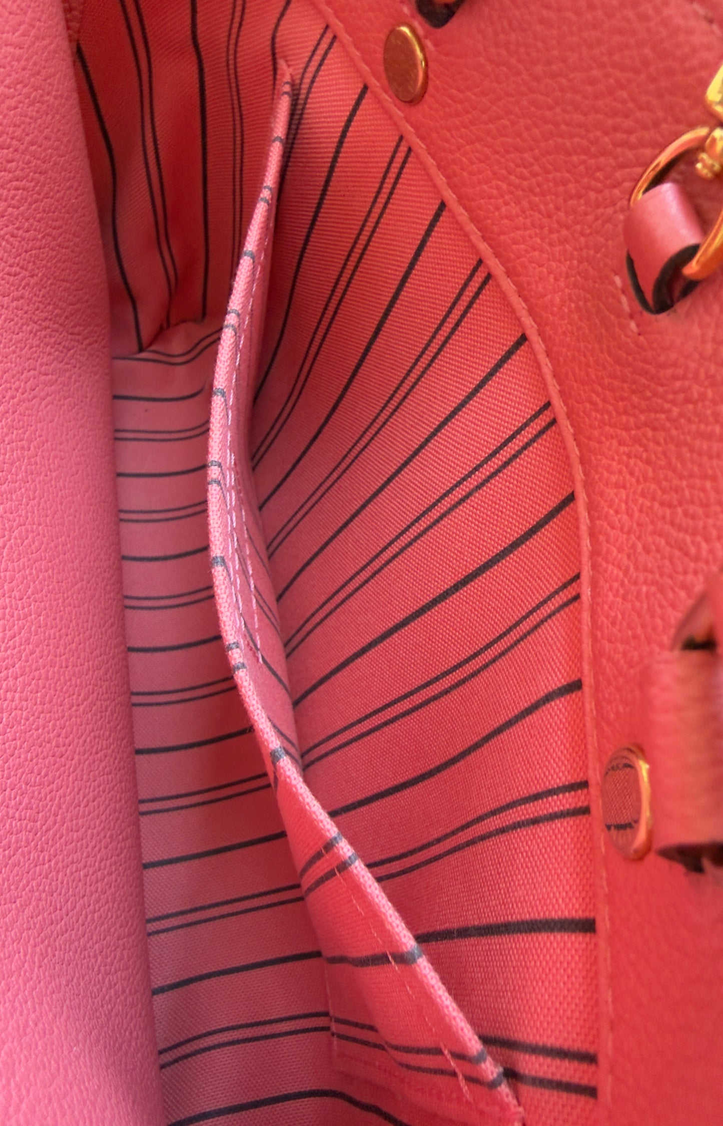 MONTAIGNE BB PINK CHERRY BLOSSOM MNG EMBOSSED CALFSKIN LEATHER