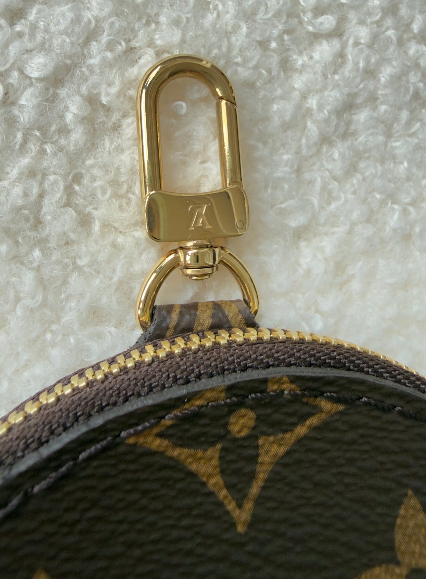 LIKE NEW MULTI POCHETTE ACCESSORIES KHAKI MONOGRAM
