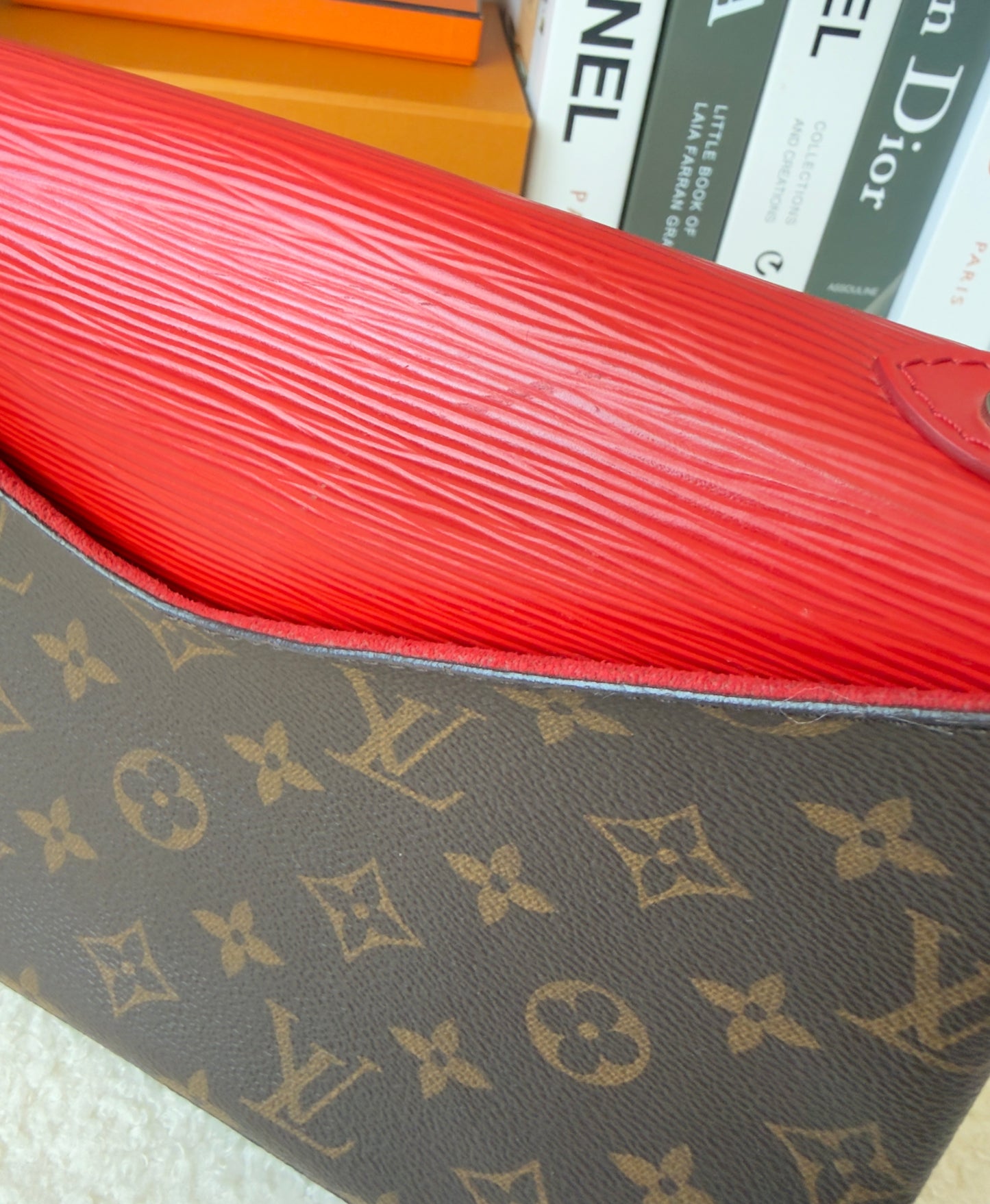 ST’MICHEL COQUELICOT RED EPI LEATHER MNG CANVAS BAG