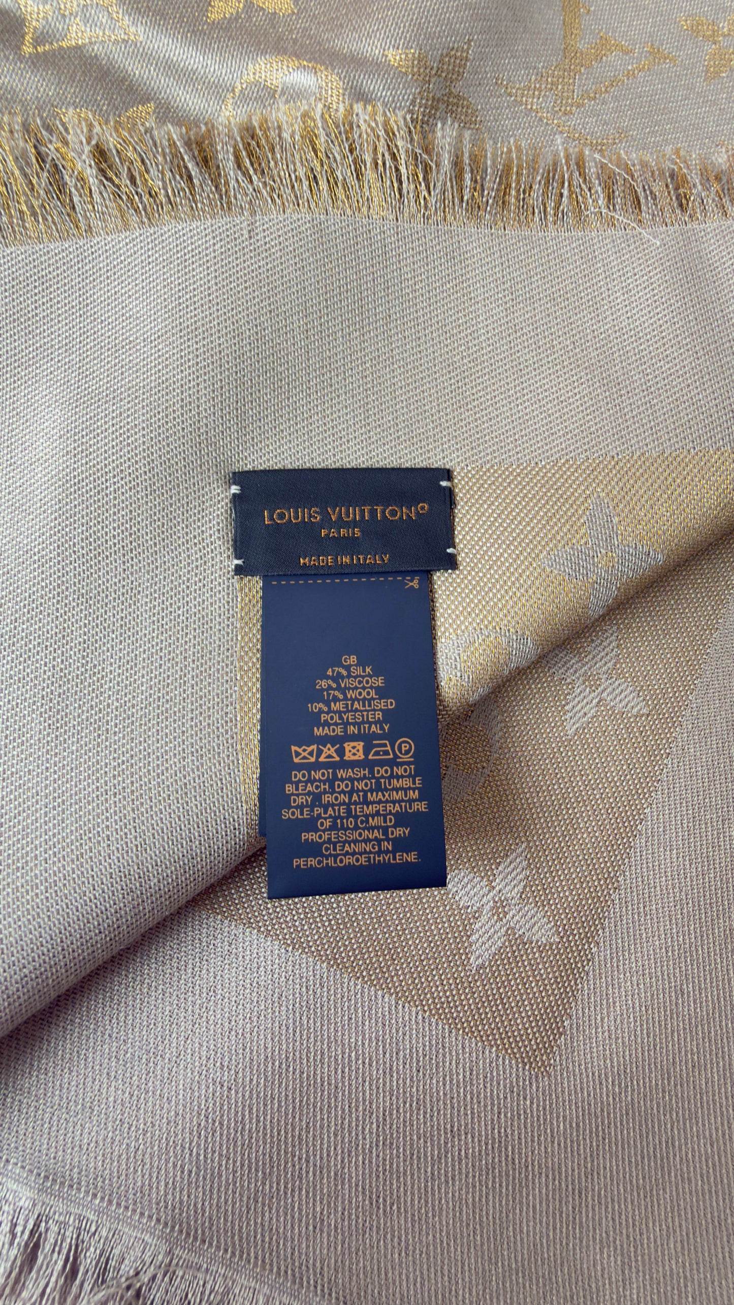 BRAND NEW MONOGRAM SHAWL SHINE/GREIGE
