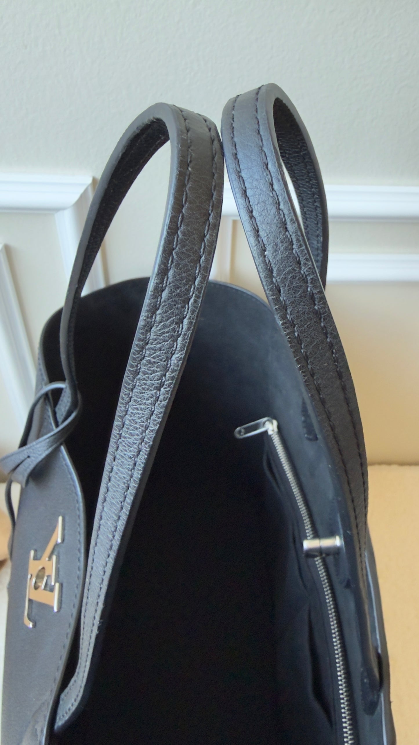 CALFSKIN LOCKME CABAS BLACK LEATHER TOTE BAG
