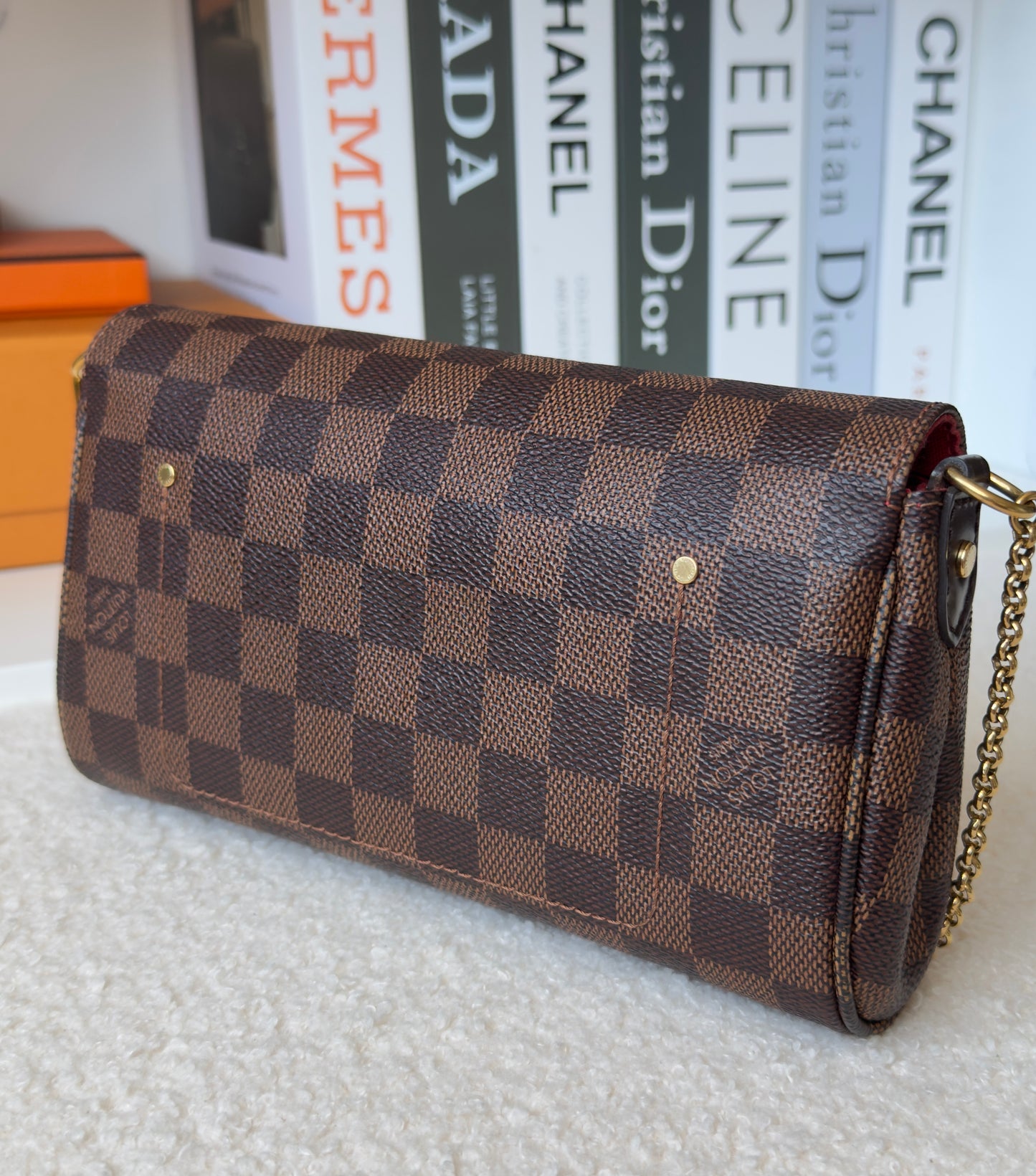 FAVORITE PM DAMIER EBENE CLUTCH/CROSSBODY