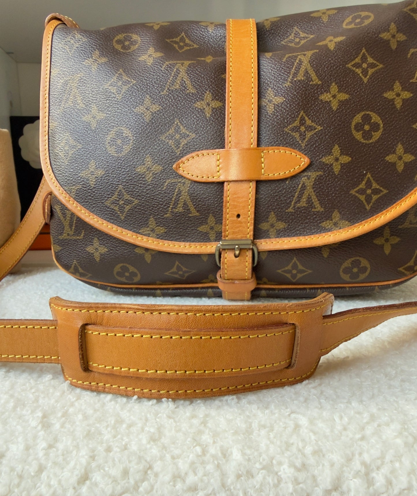 SAUMUR 30 MNG CANVAS MESSENGER BAG