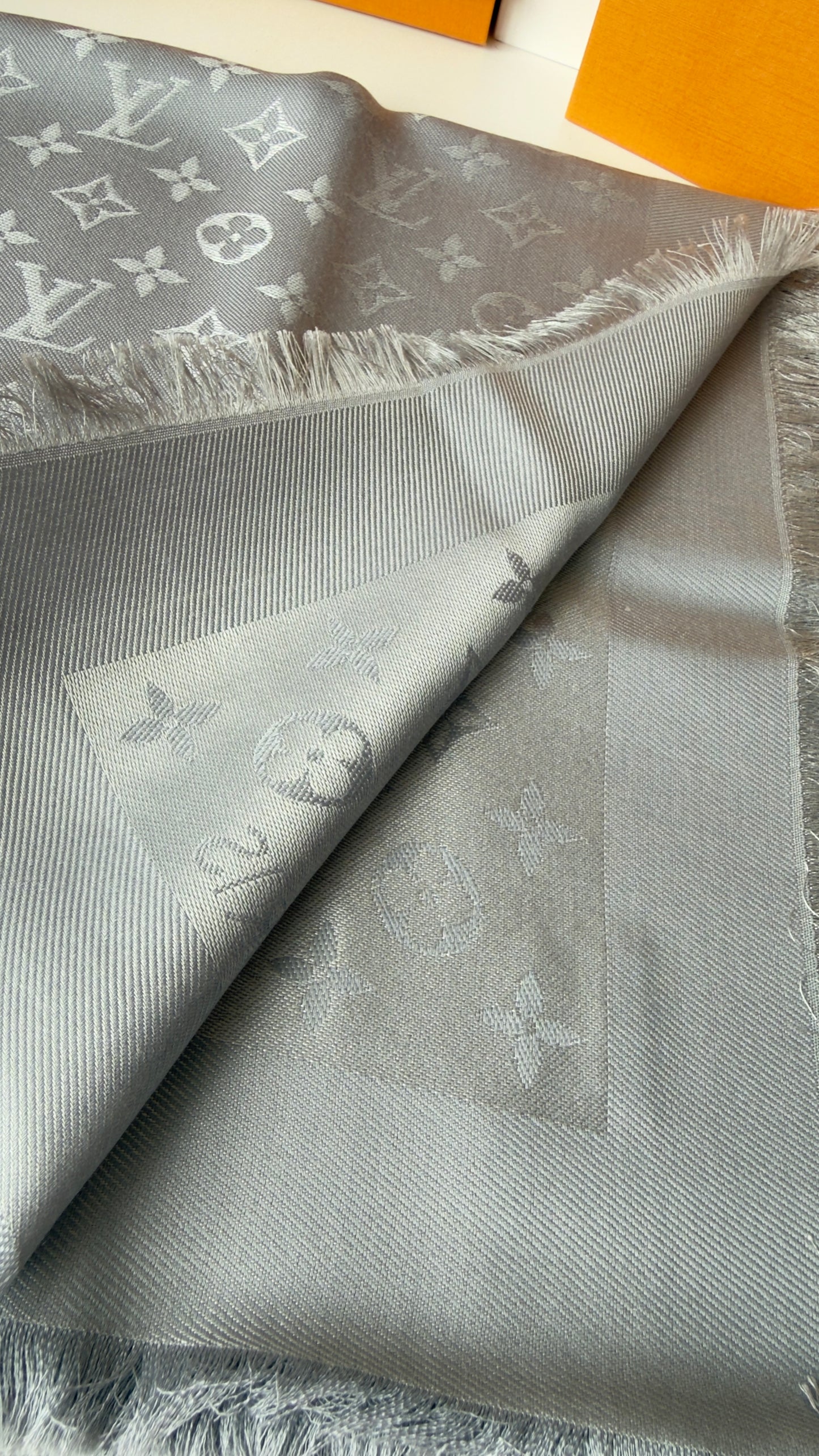 BRAND NEW MONOGRAM SHAWL SHINE/PEARL GREY