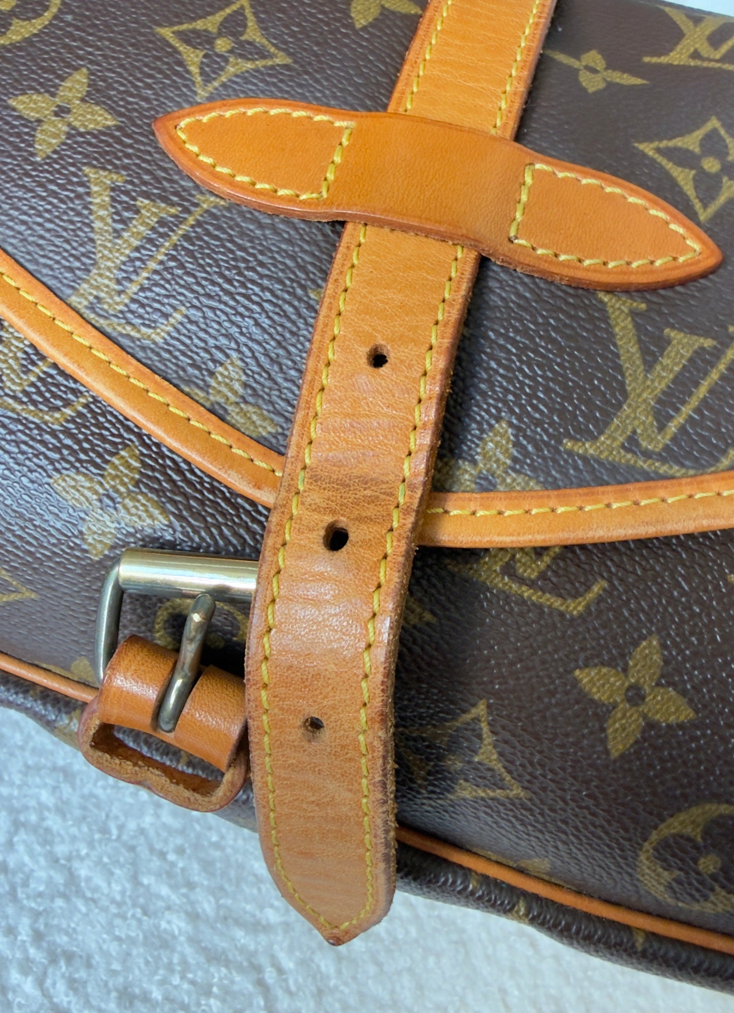 SAUMUR 30 MNG CANVAS MESSENGER BAG