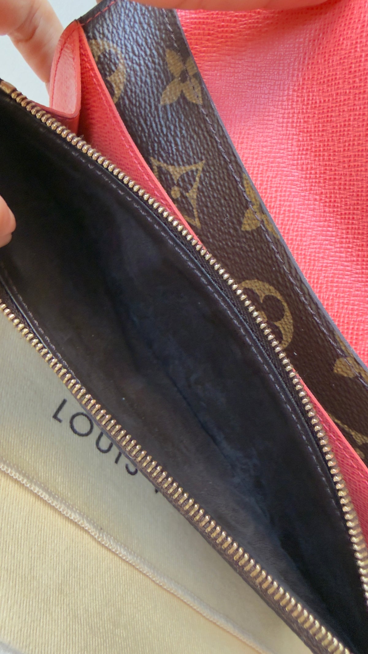 EMILLE MONOGRAM POPPY WALLET