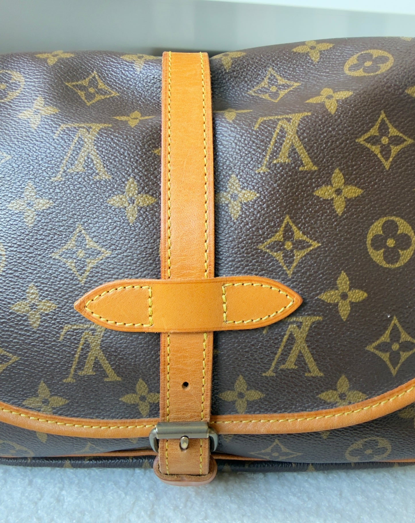 SAUMUR 30 MNG CANVAS MESSENGER BAG