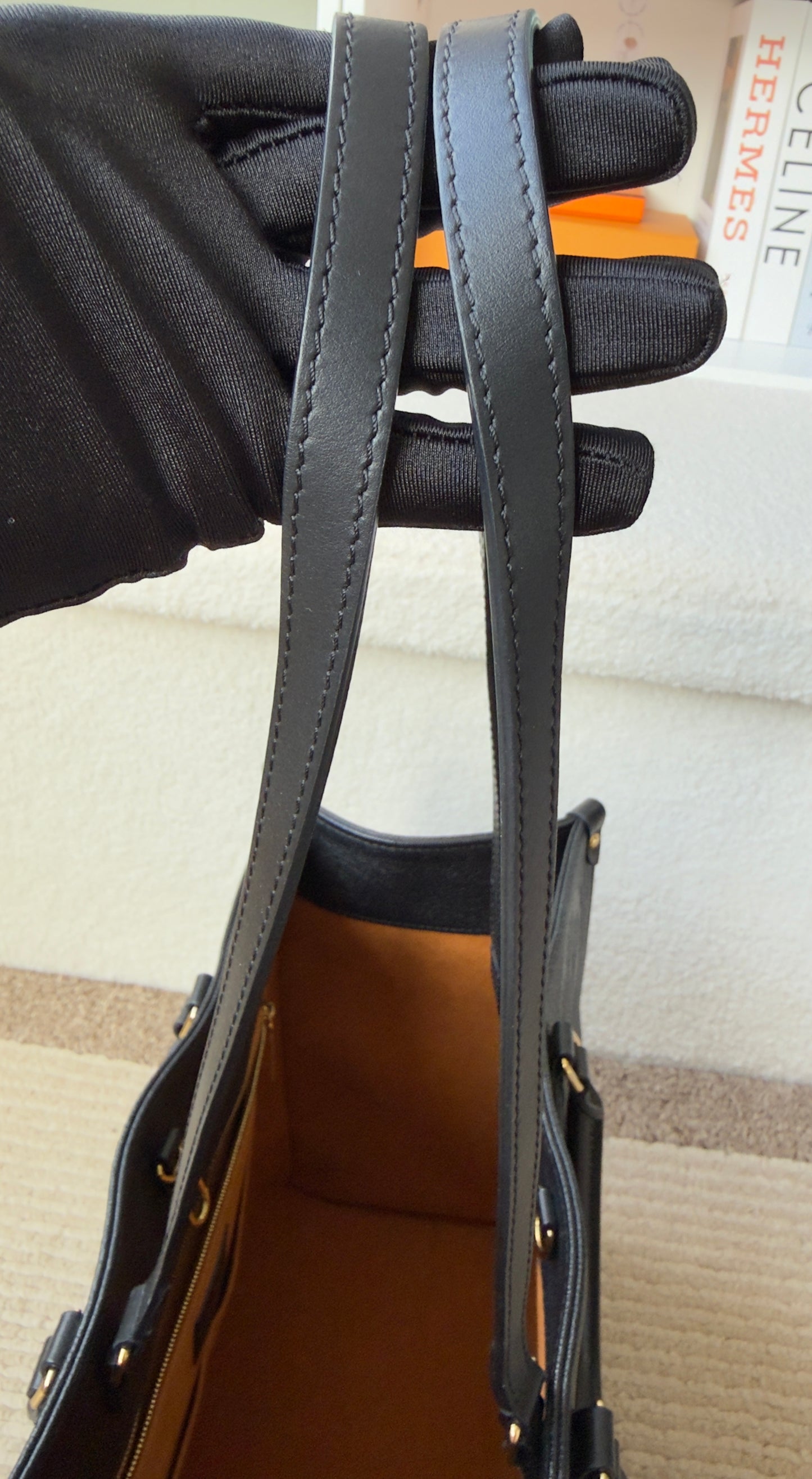ONTHEGO GM BLACK EMPREINTE BAG