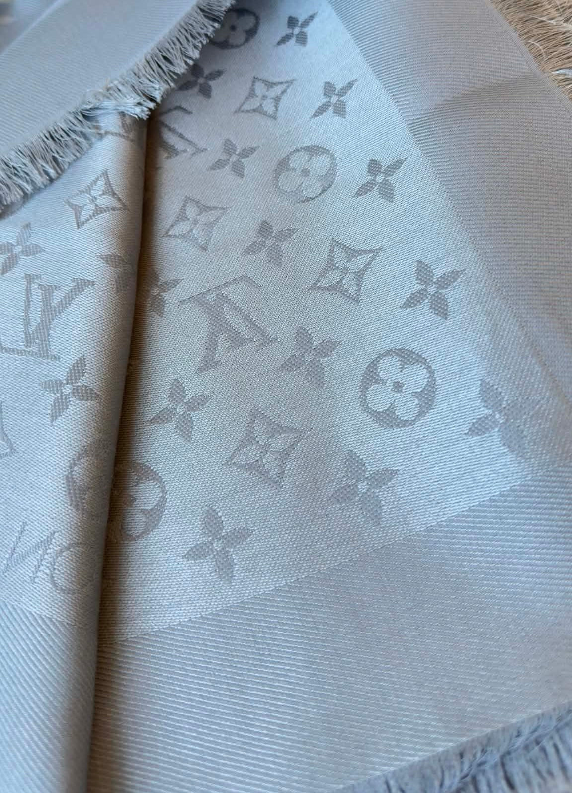 BRAND NEW MONOGRAM SHAWL SHINE/PEARL GREY