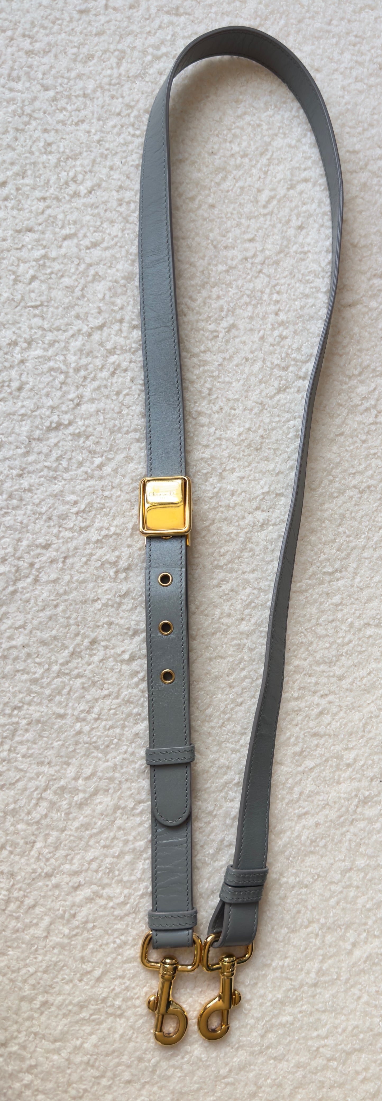 BOX MEDIUM BOBBY CALFSKIN GREY BAG