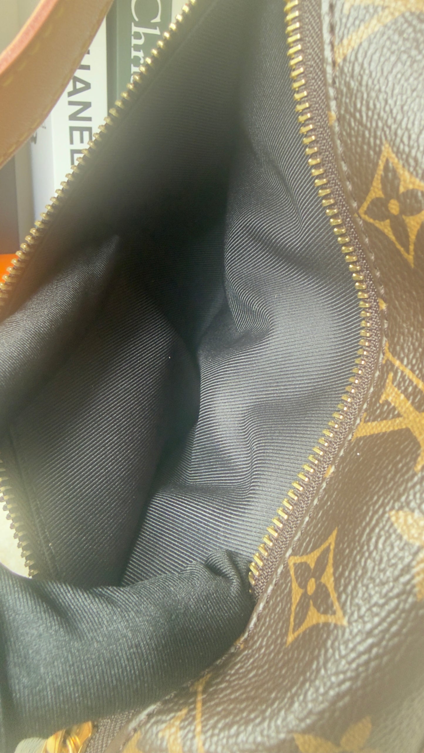 MONOGRAM CANVAS BUMBAG