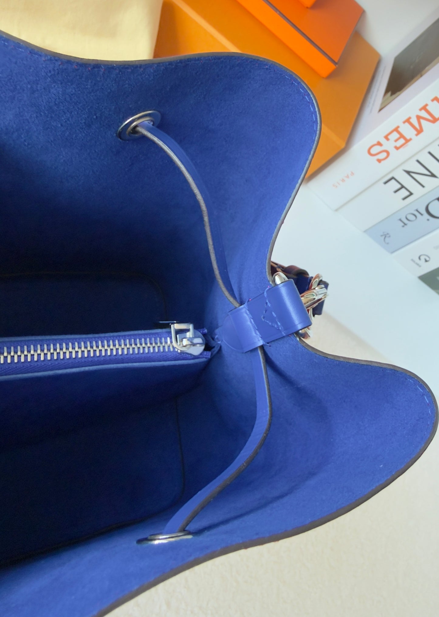 NEONOE MM Red Blue Coquelicot Epi Leather Bag