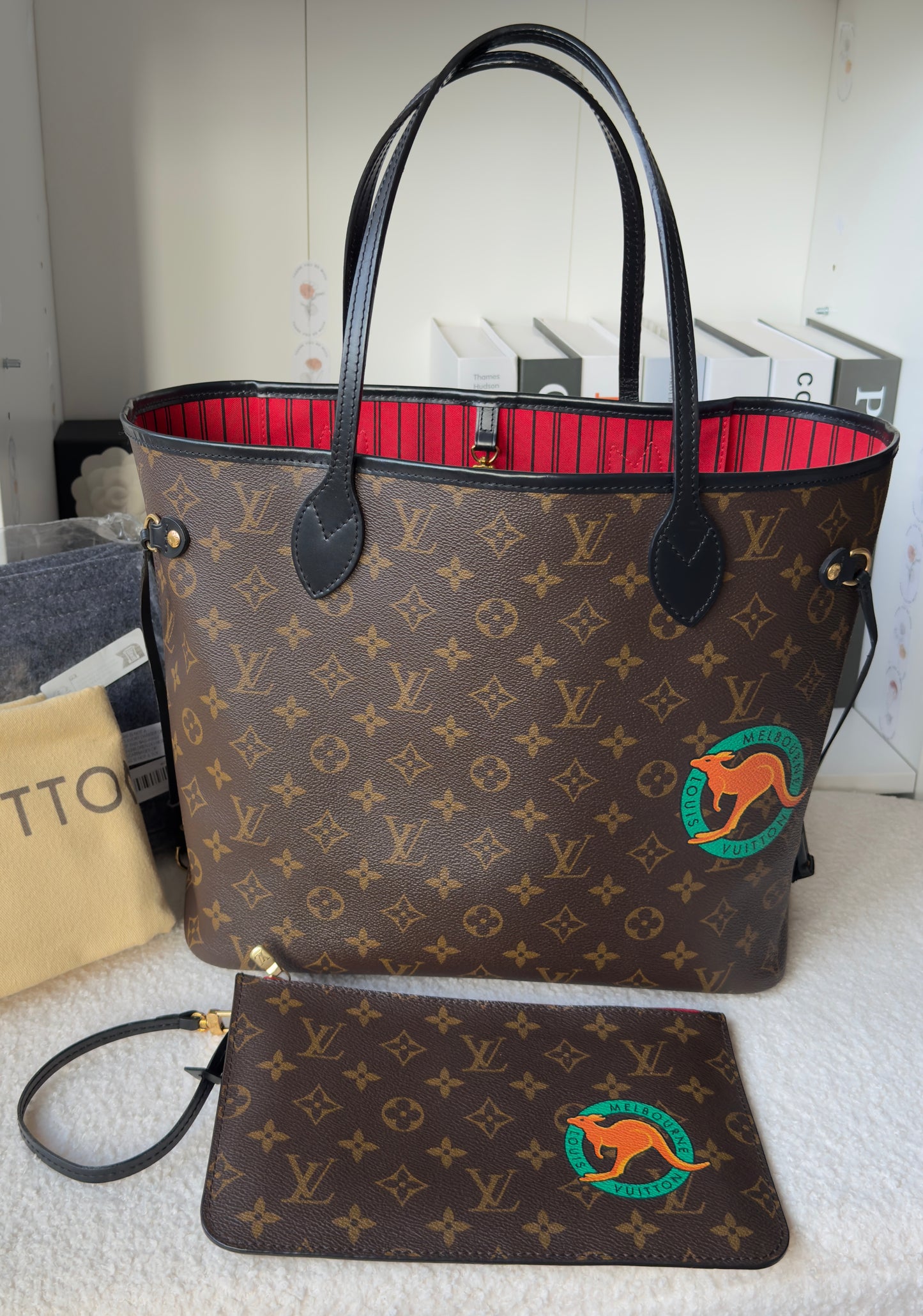 NEVERFULL MM MELBOURNE WORLD TOUR MNG CANVAS WITH POUCH