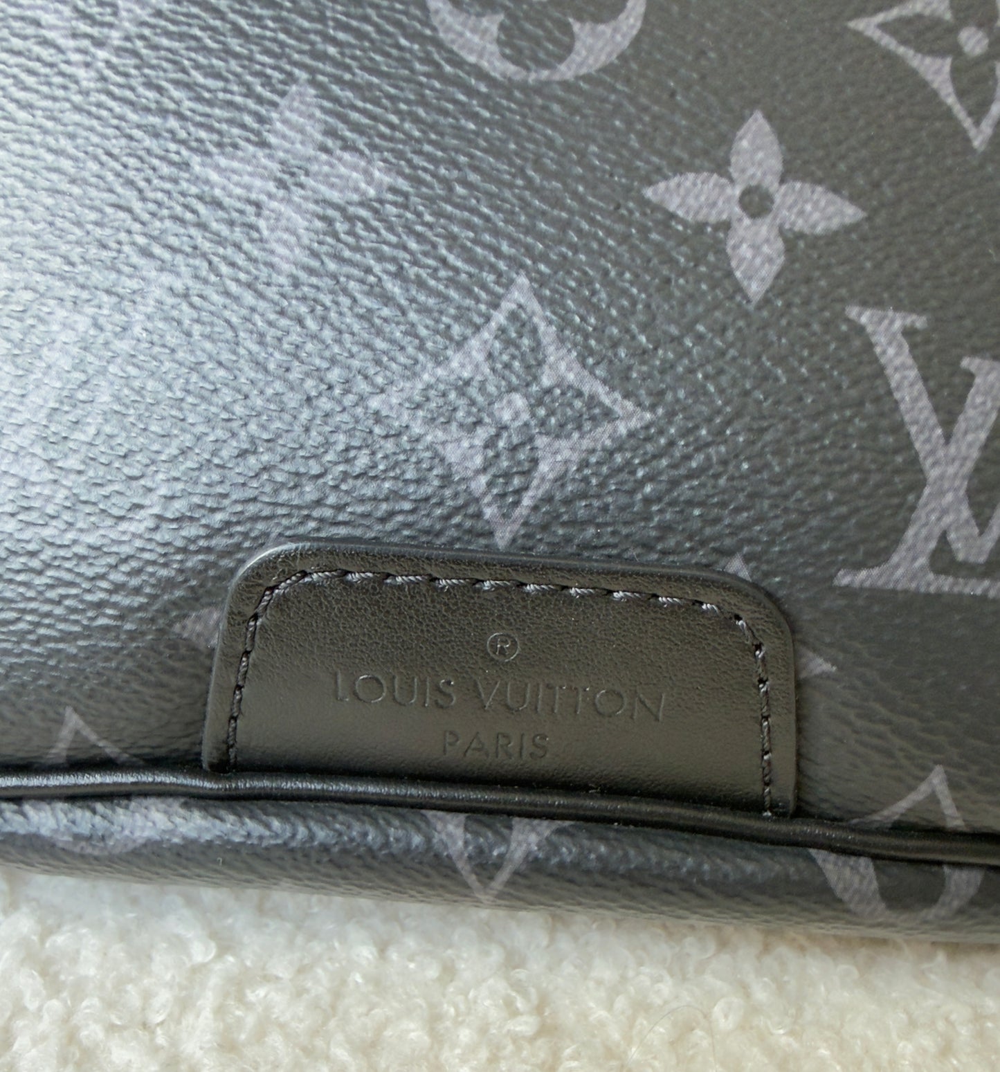 DISCOVERY MONOGRAM ECLIPSE PM BUMBAG (UNISEX)