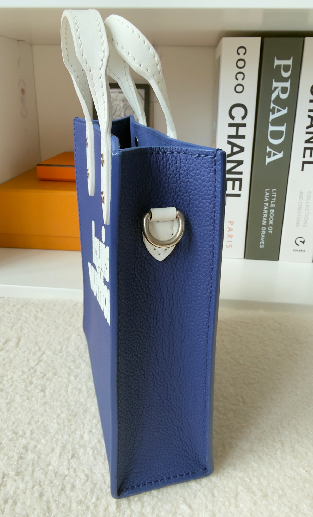 LIKE NEW LIMITED EDITION EVERYDAY SIGNATURE SAC PLAT XS BLUE