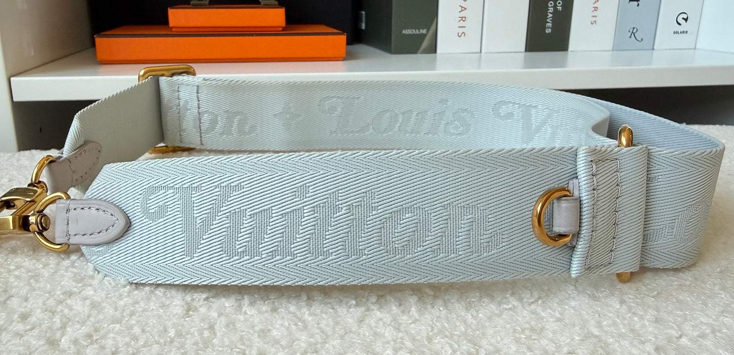 Calfskin New Wave Multi Pochette Brume/Gray