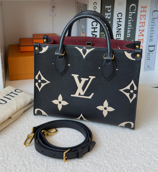 ONTHEGO PM BLACK/BEIGE EMPREINTE BAG