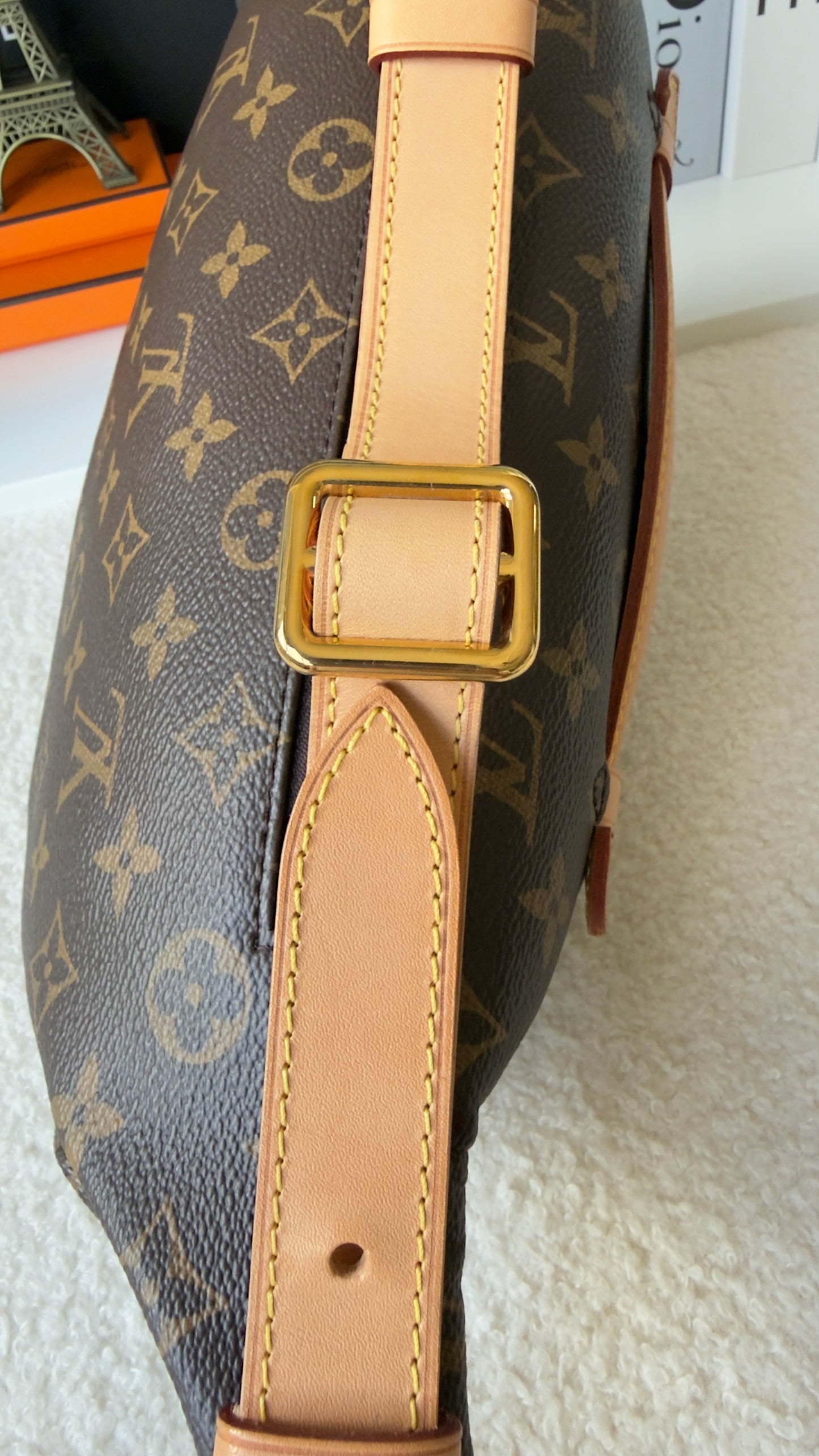 MONOGRAM CANVAS BUMBAG