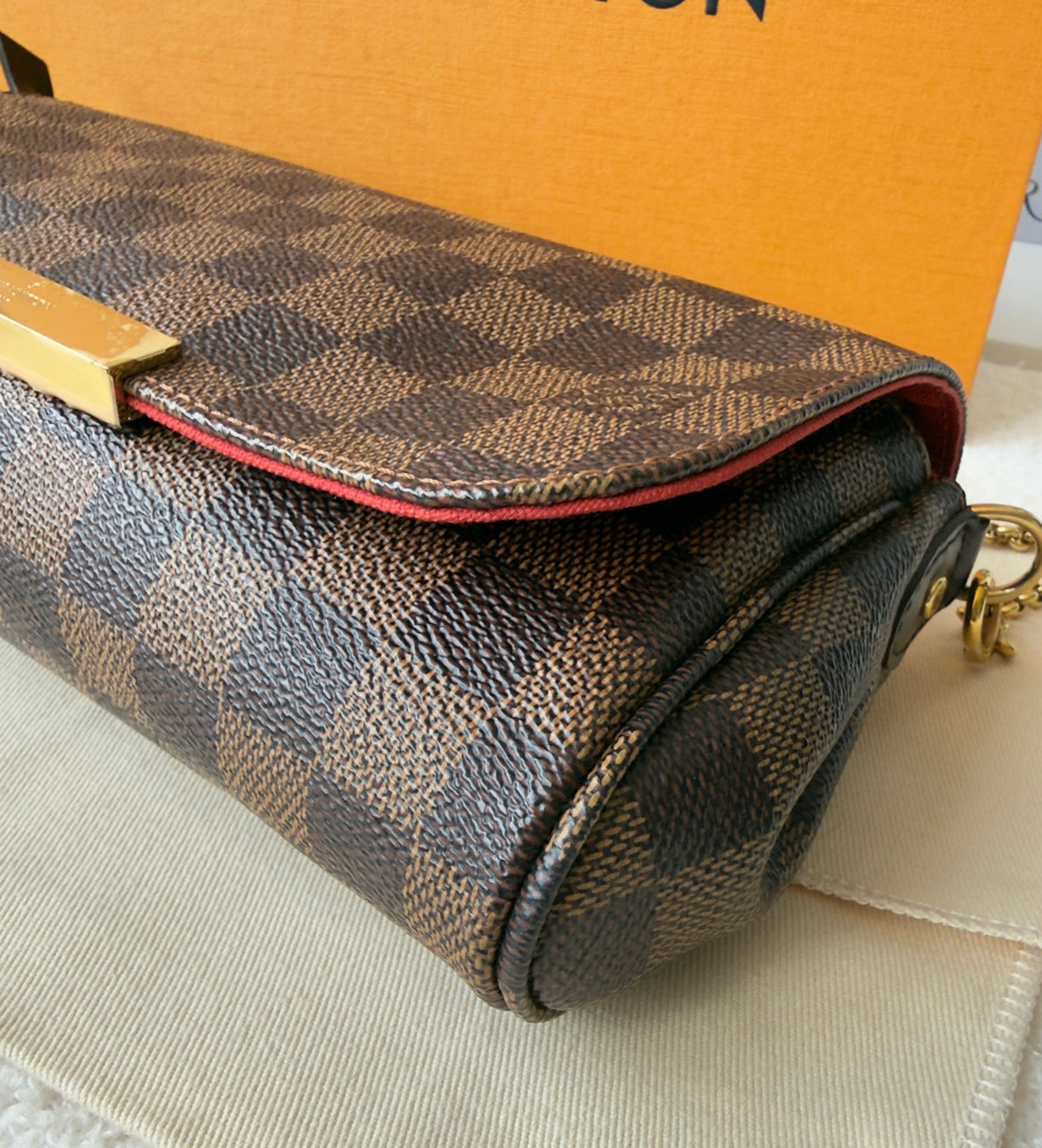 FAVORITE PM DAMIER EBENE CLUTCH/CROSSBODY BAG