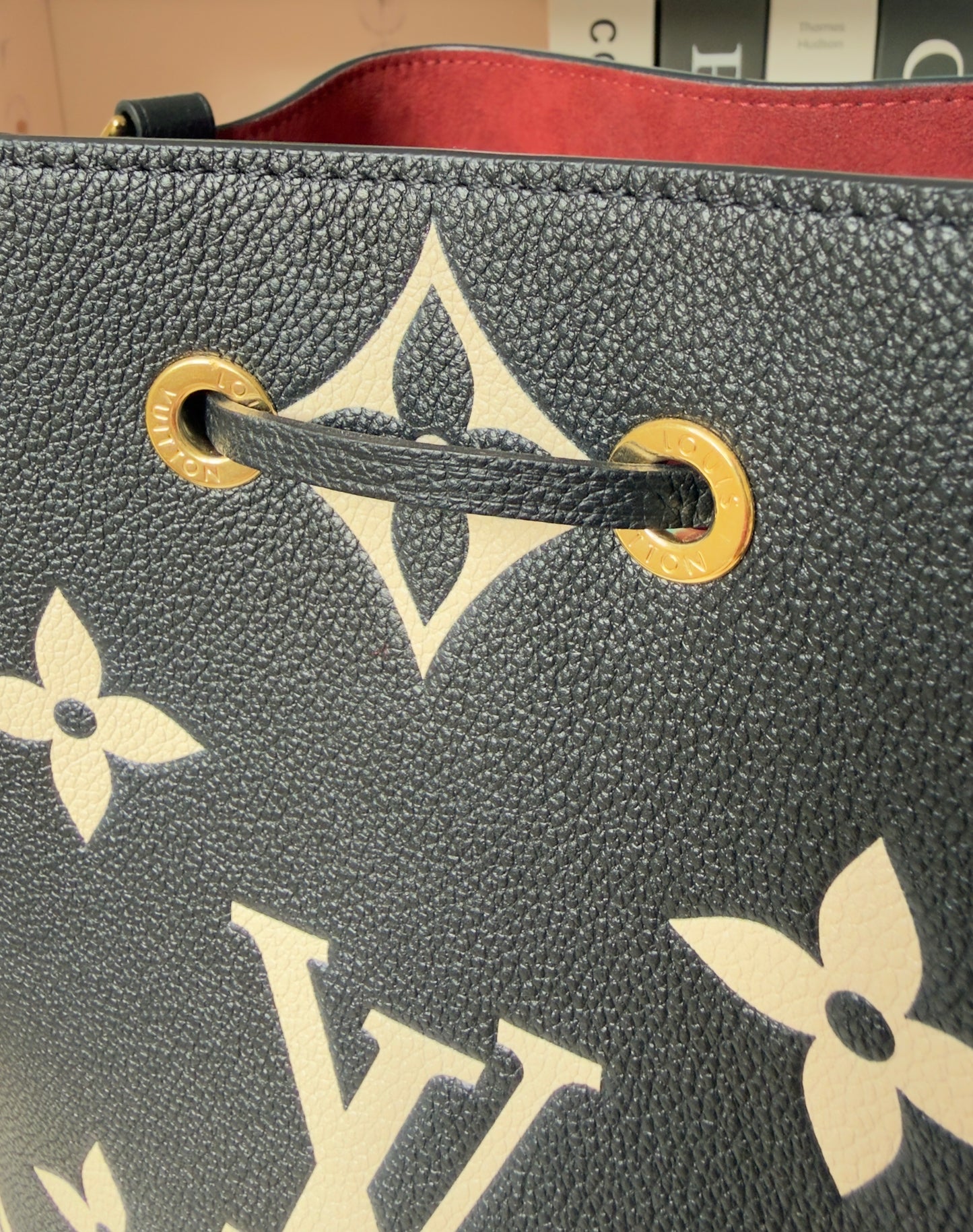 NEONOE MM BLACK/BEIGE EMPREINTE BAG