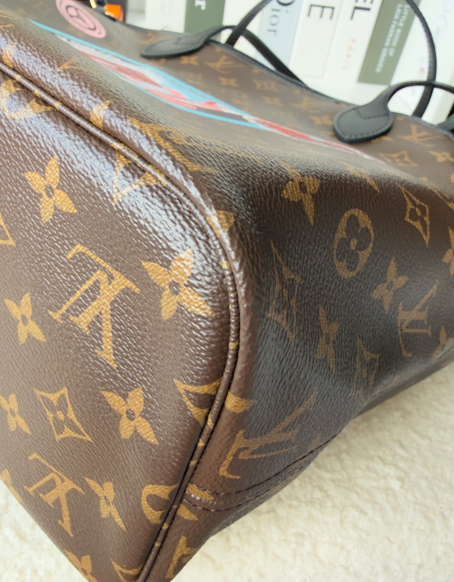 NEVERFULL MNG MM WORLD TOUR W/POCHETTE