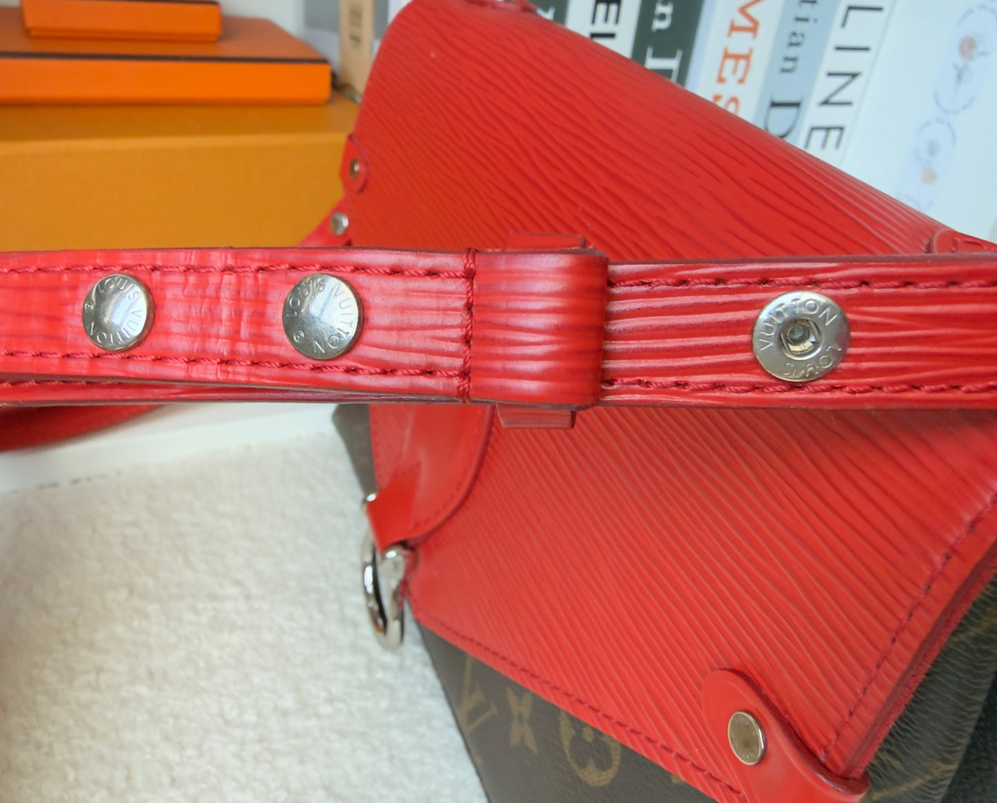 ST’MICHEL COQUELICOT RED EPI LEATHER MNG CANVAS BAG