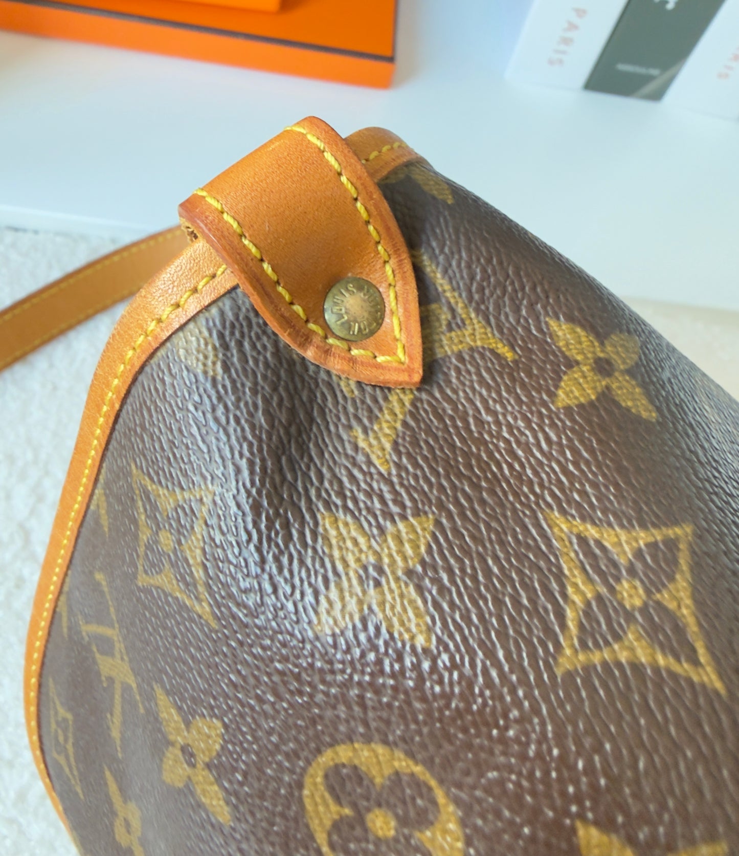 SAUMUR 30 MNG CANVAS MESSENGER BAG