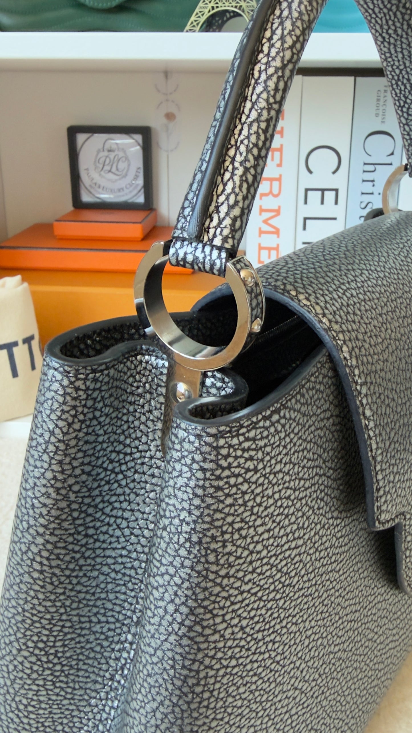 Capucines PM Chrome Taurillon Metallic Leather Crossbody Bag Silver
