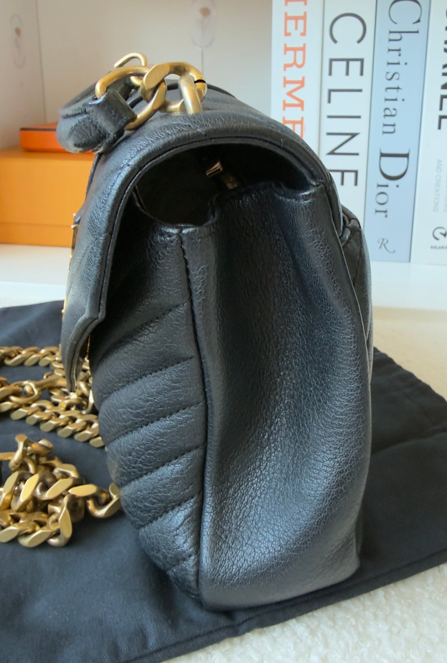 YSL SHEEPSKIN MATELASSE CHEVRON COLLEGE MEDIUM BLACK