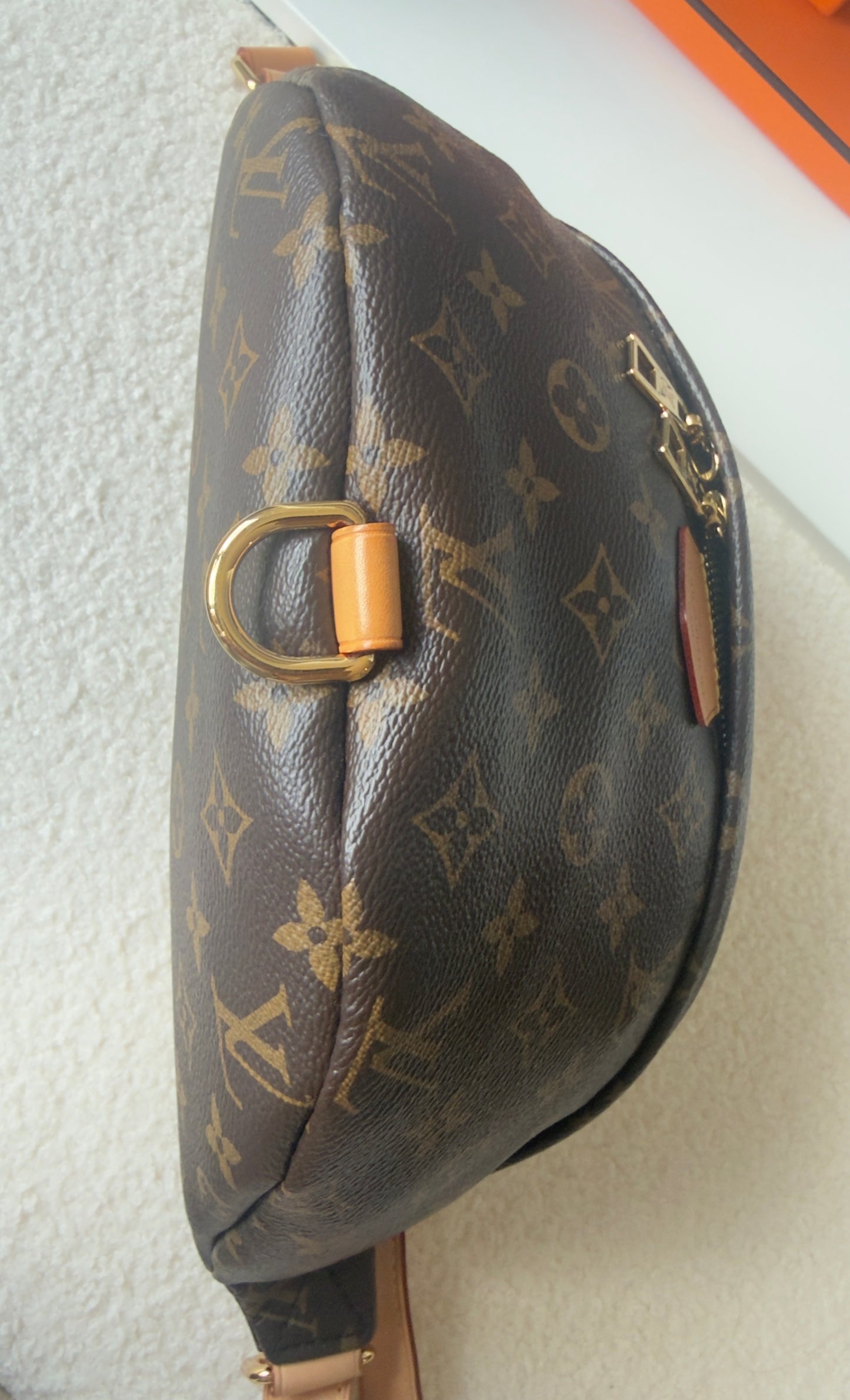 MONOGRAM CANVAS BUMBAG