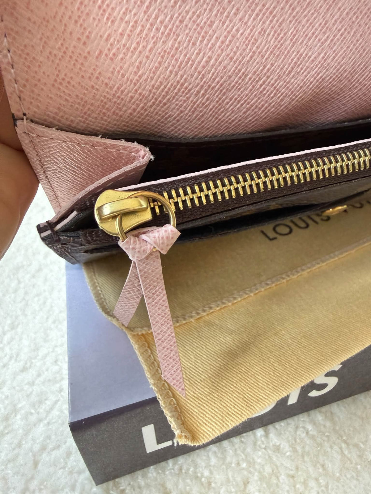 EMILLE MNG ROSE BALLERINE WALLET