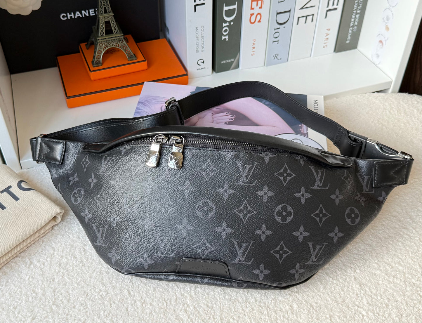 DISCOVERY MONOGRAM ECLIPSE PM BUMBAG (UNISEX)