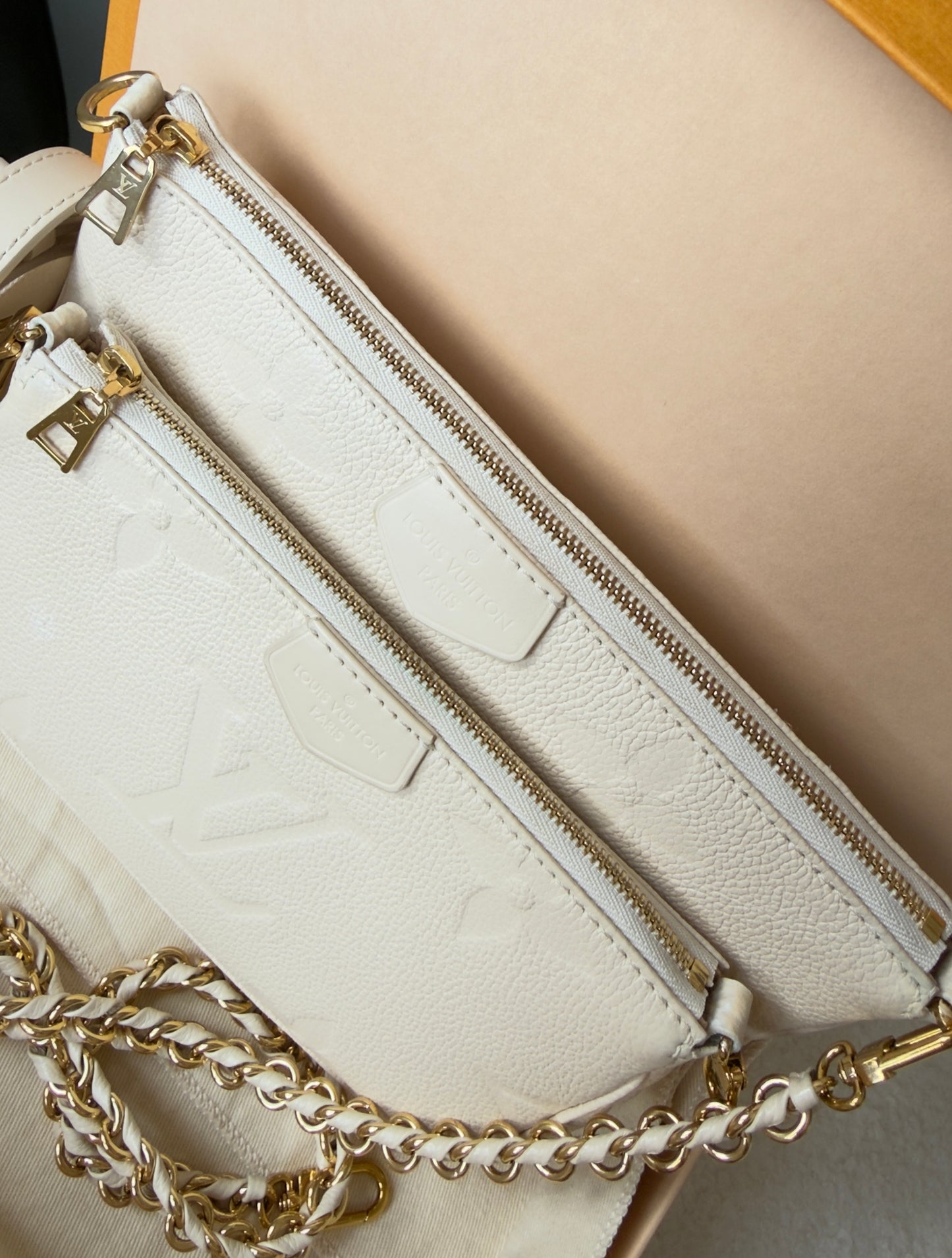 Multi Pochette Accessories Cream Monogram Empreinte Leather