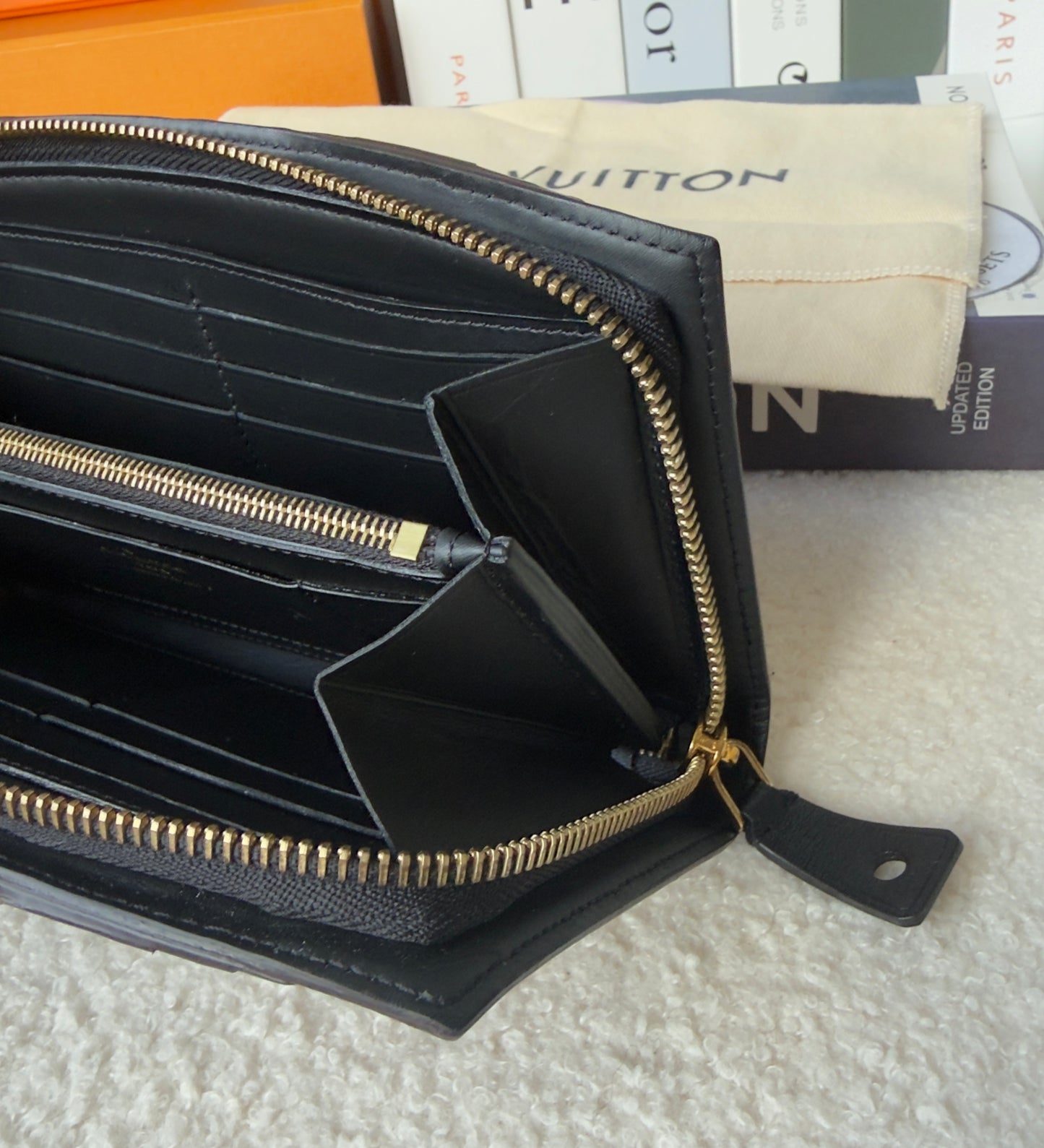 LIMITED EDITION BROGUE STEAMER MNG ZIPPY WALLET