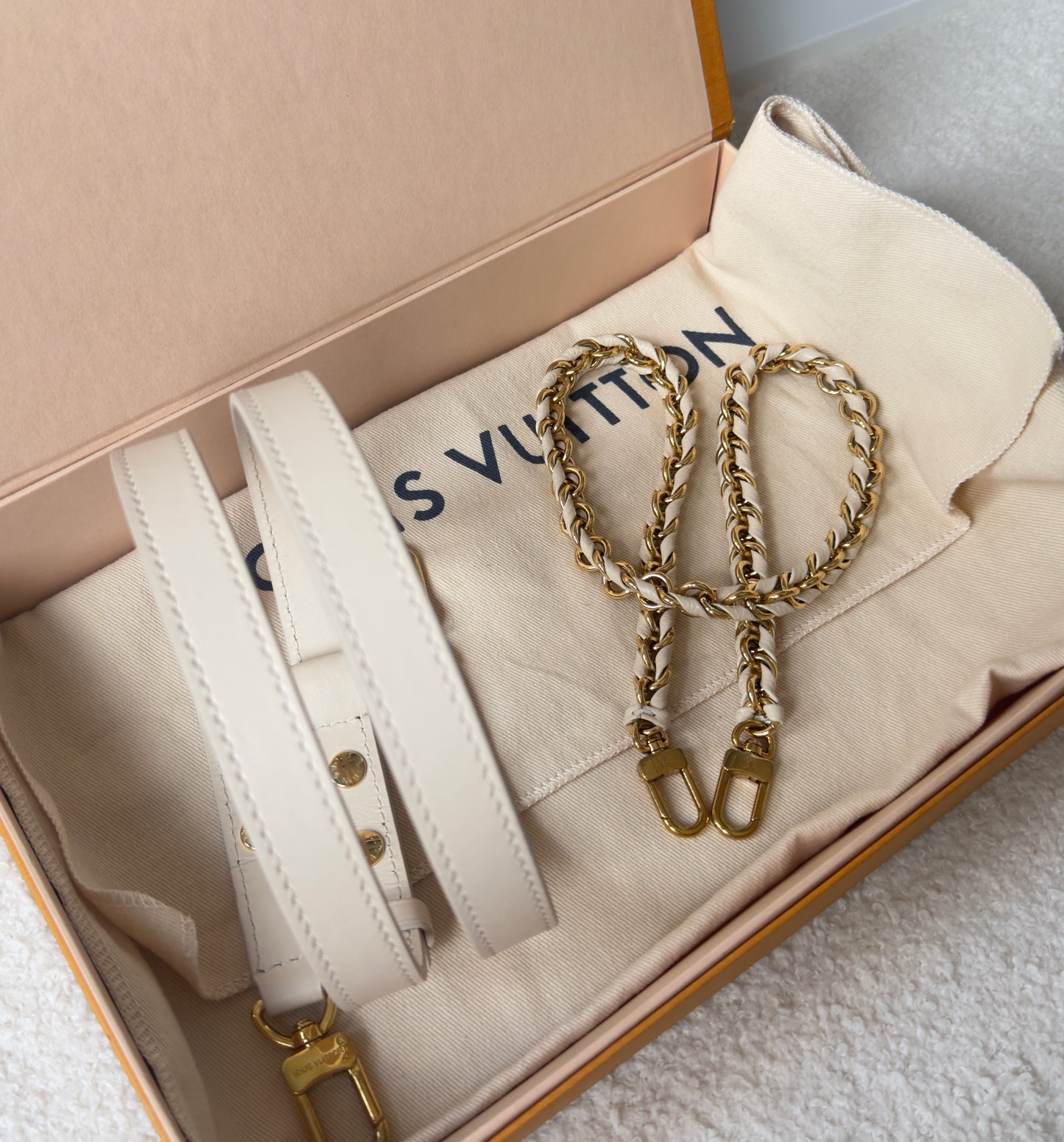 Multi Pochette Accessories Cream Monogram Empreinte Leather