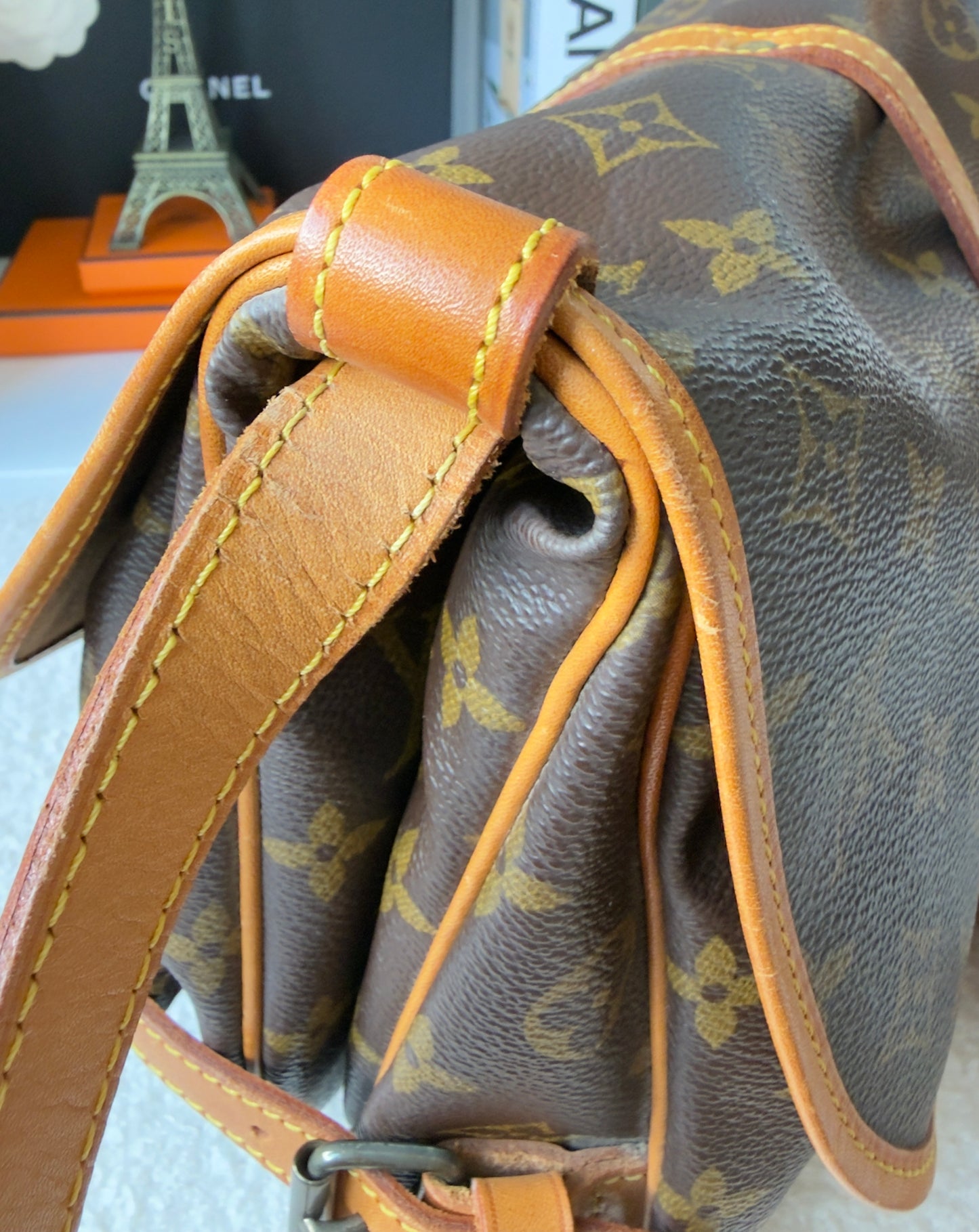 SAUMUR 30 MNG CANVAS MESSENGER BAG