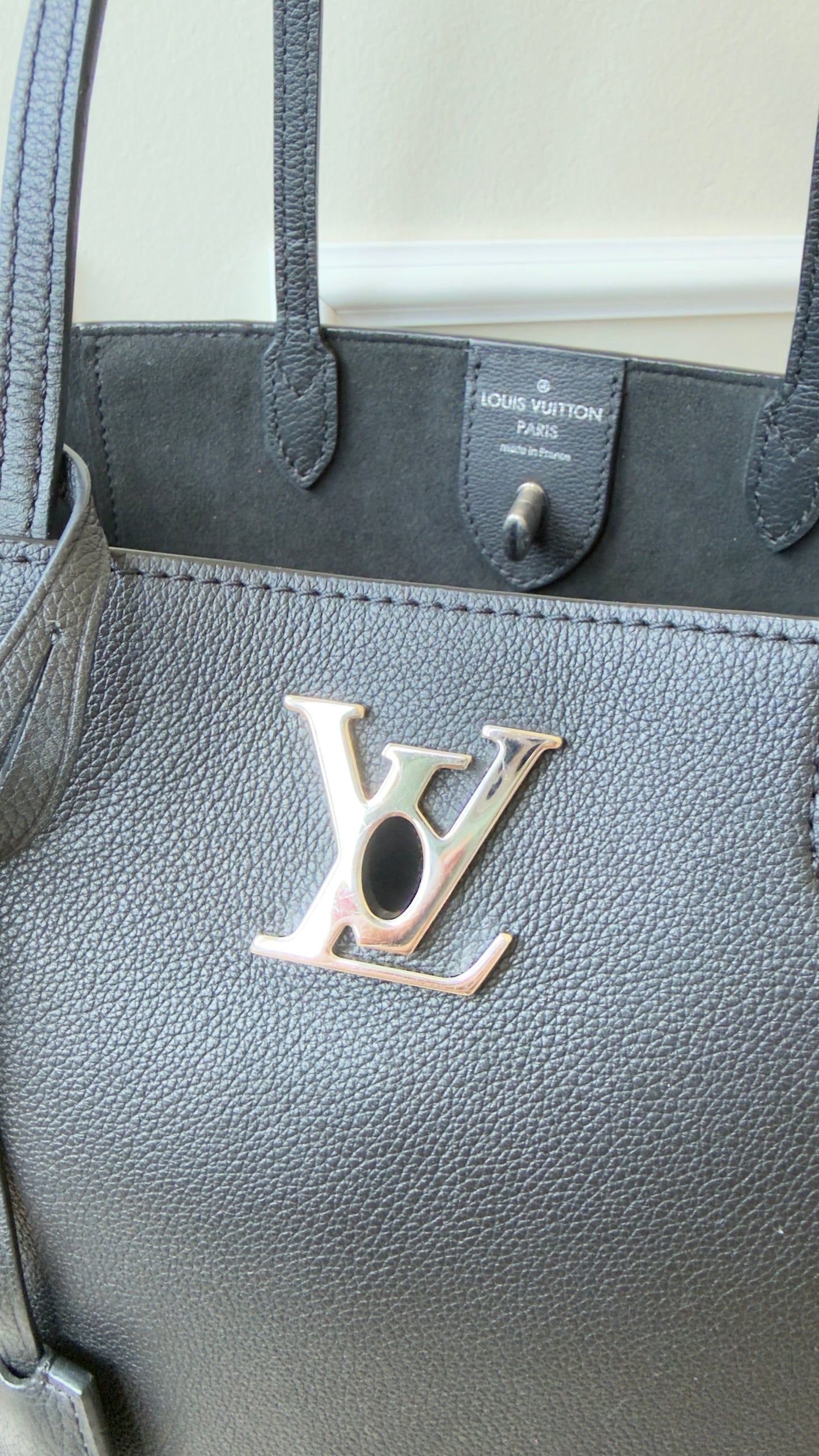 CALFSKIN LOCKME CABAS BLACK LEATHER TOTE BAG