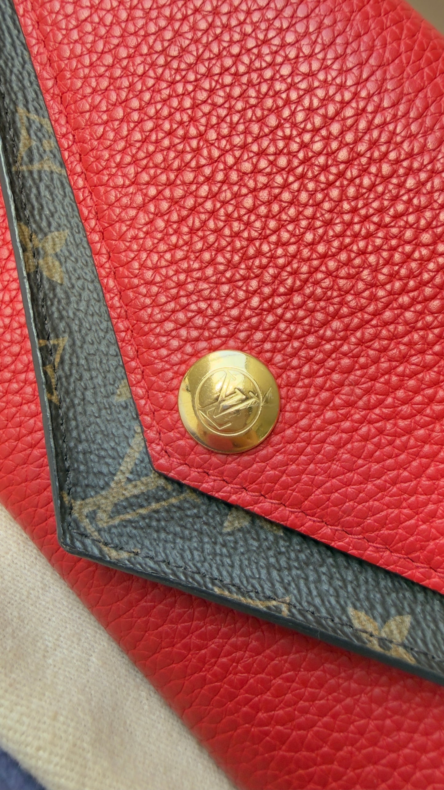 DOUBLE V RED/RUBIS CALFSKIN WALLET
