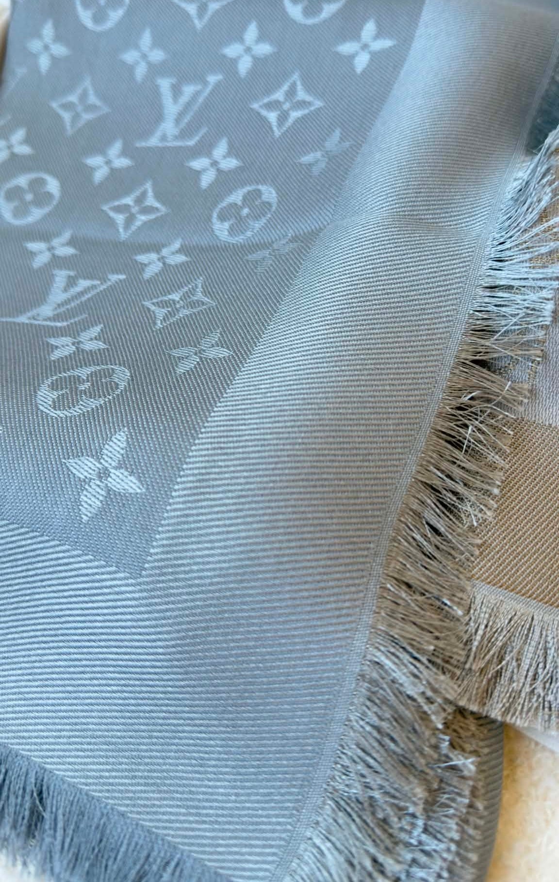 BRAND NEW MONOGRAM SHAWL SHINE/PEARL GREY