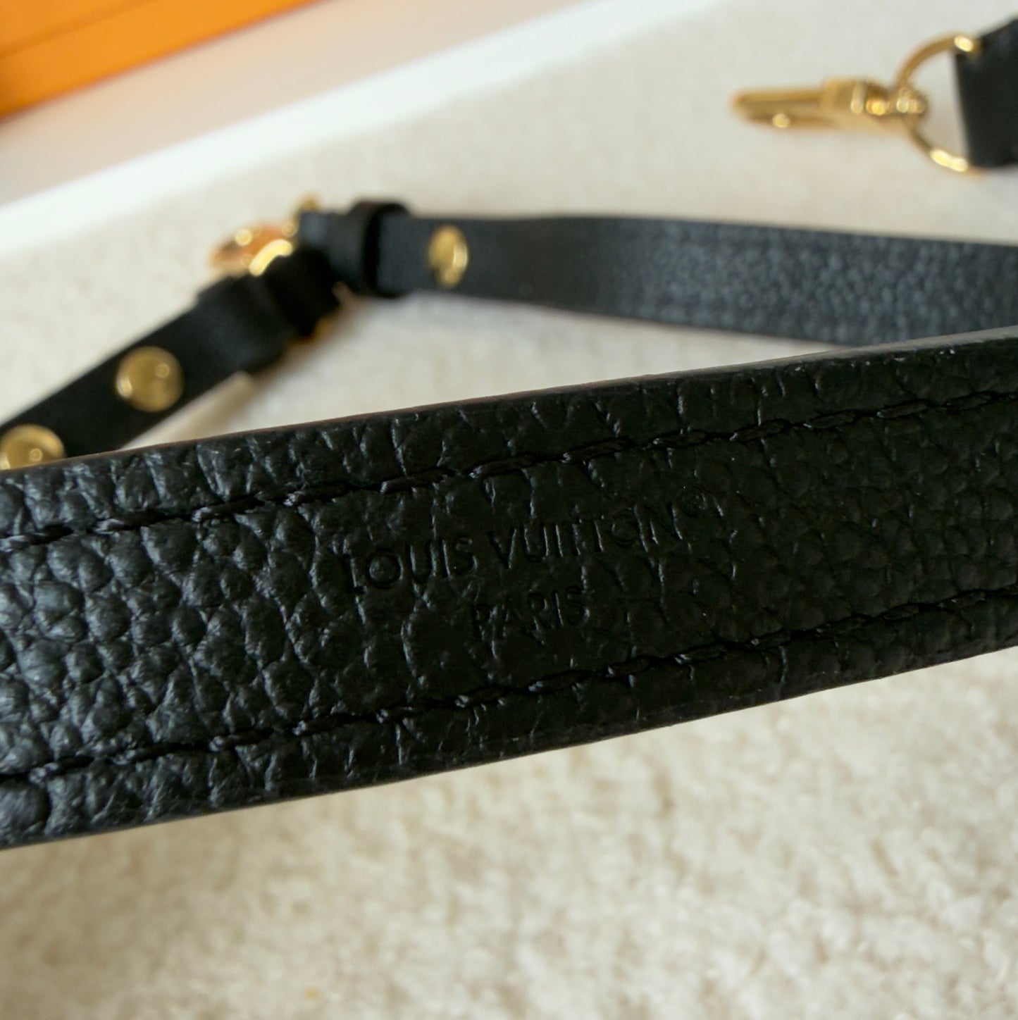 NEONOE MM BLACK/BEIGE EMPREINTE BAG