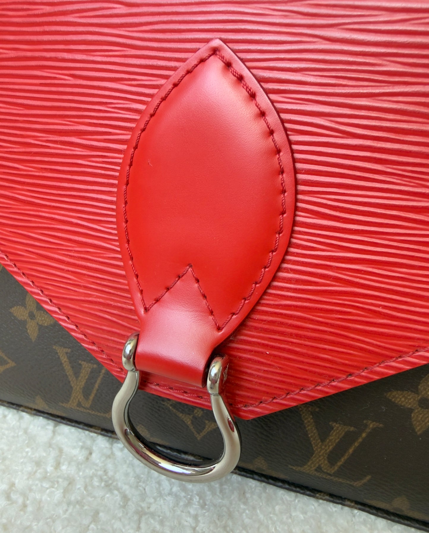 ST’MICHEL COQUELICOT RED EPI LEATHER MNG CANVAS BAG