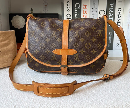 SAUMUR 30 MNG CANVAS MESSENGER BAG