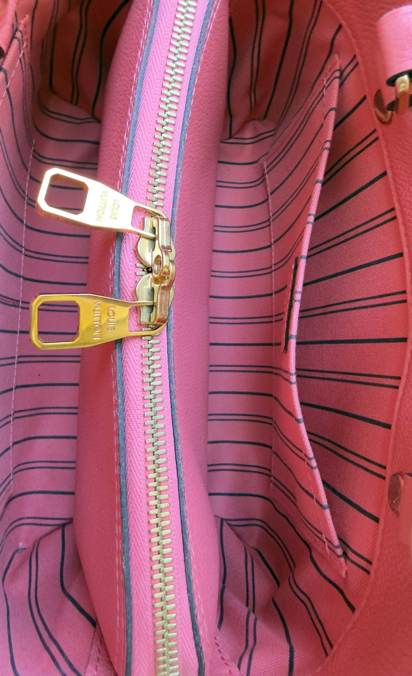 MONTAIGNE BB PINK CHERRY BLOSSOM MNG EMBOSSED CALFSKIN LEATHER