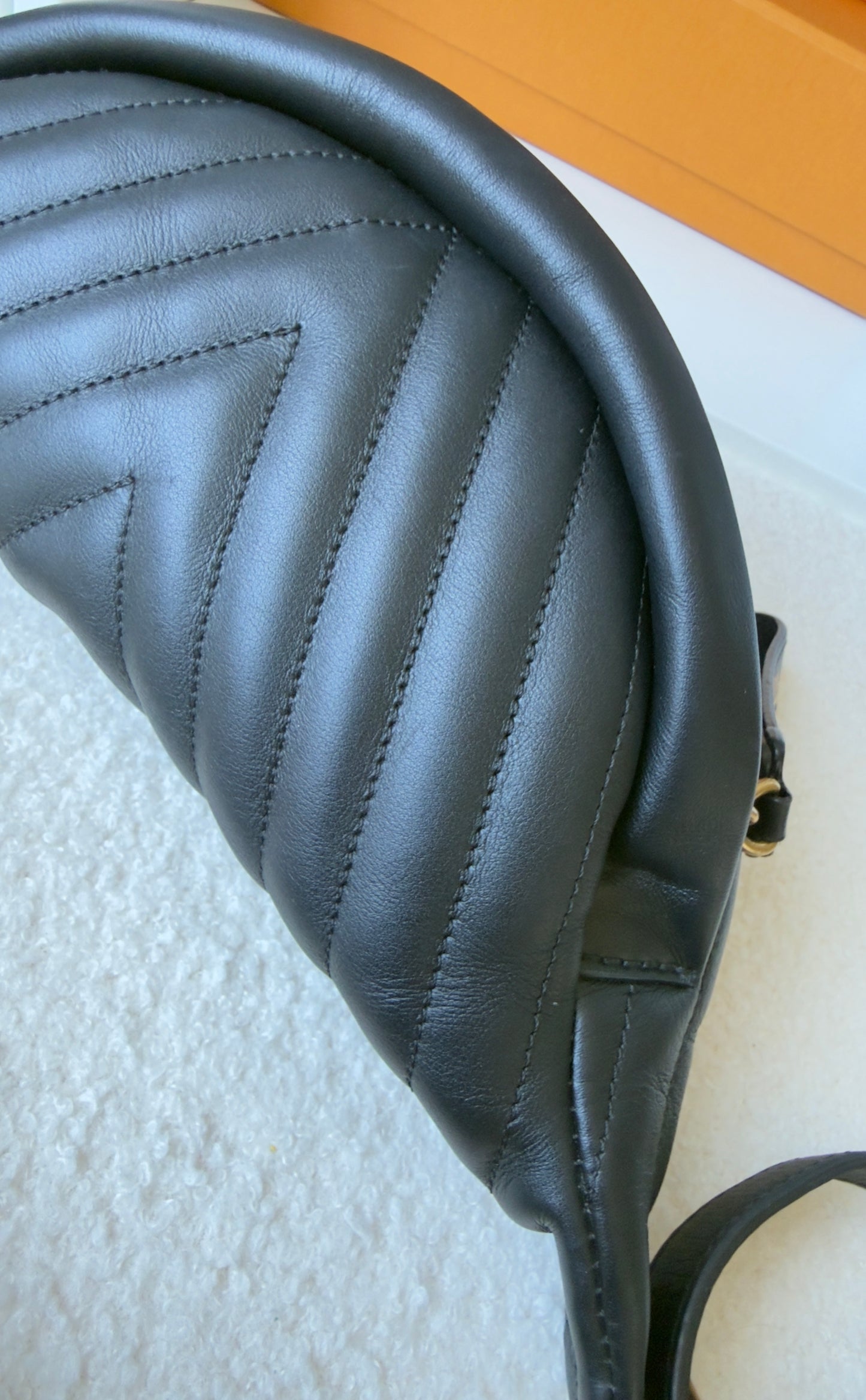 NEW WAVE BUMBAG BLACK CALFSKIN BAG
