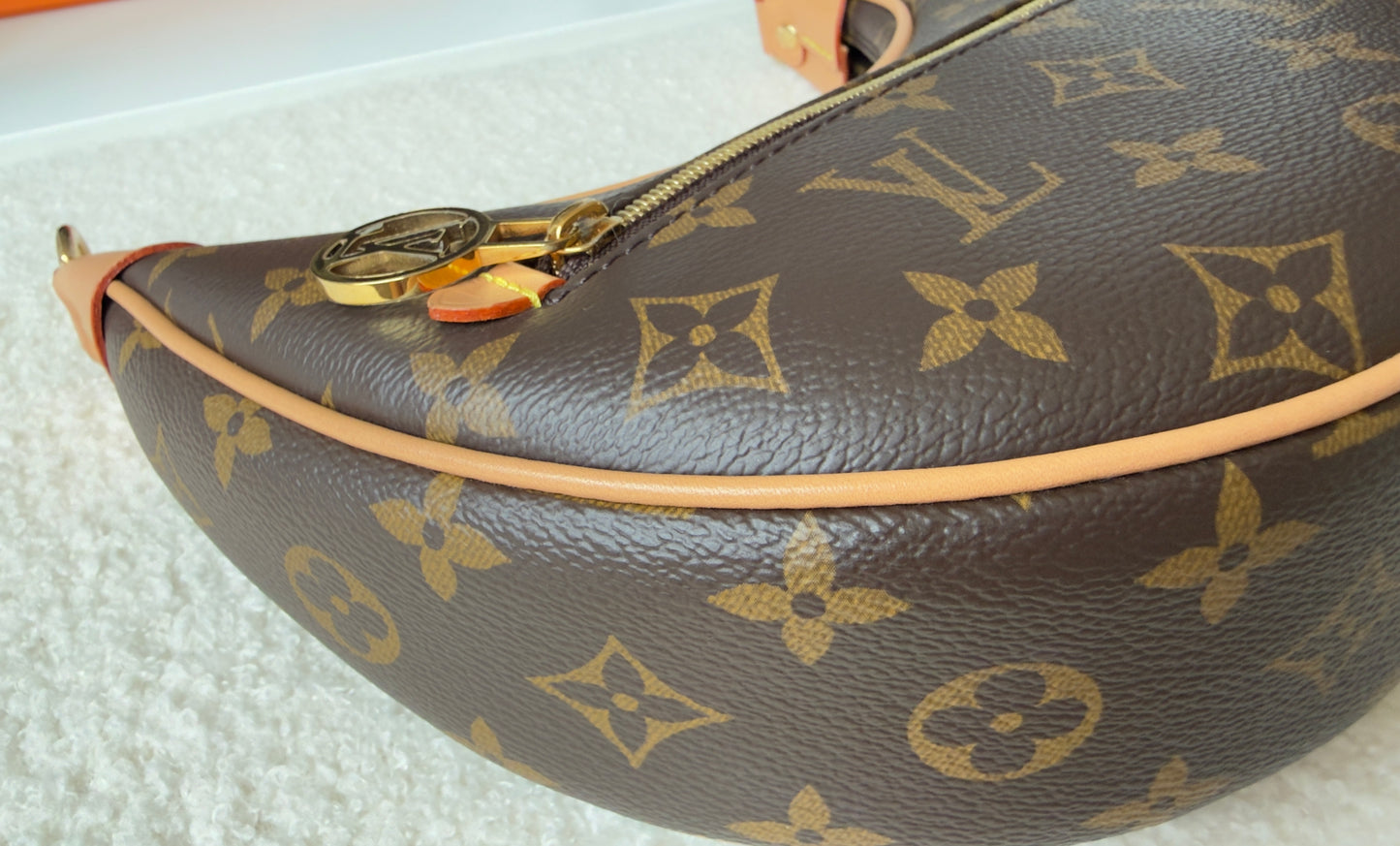 LOOP MONOGRAM CANVAS BAG