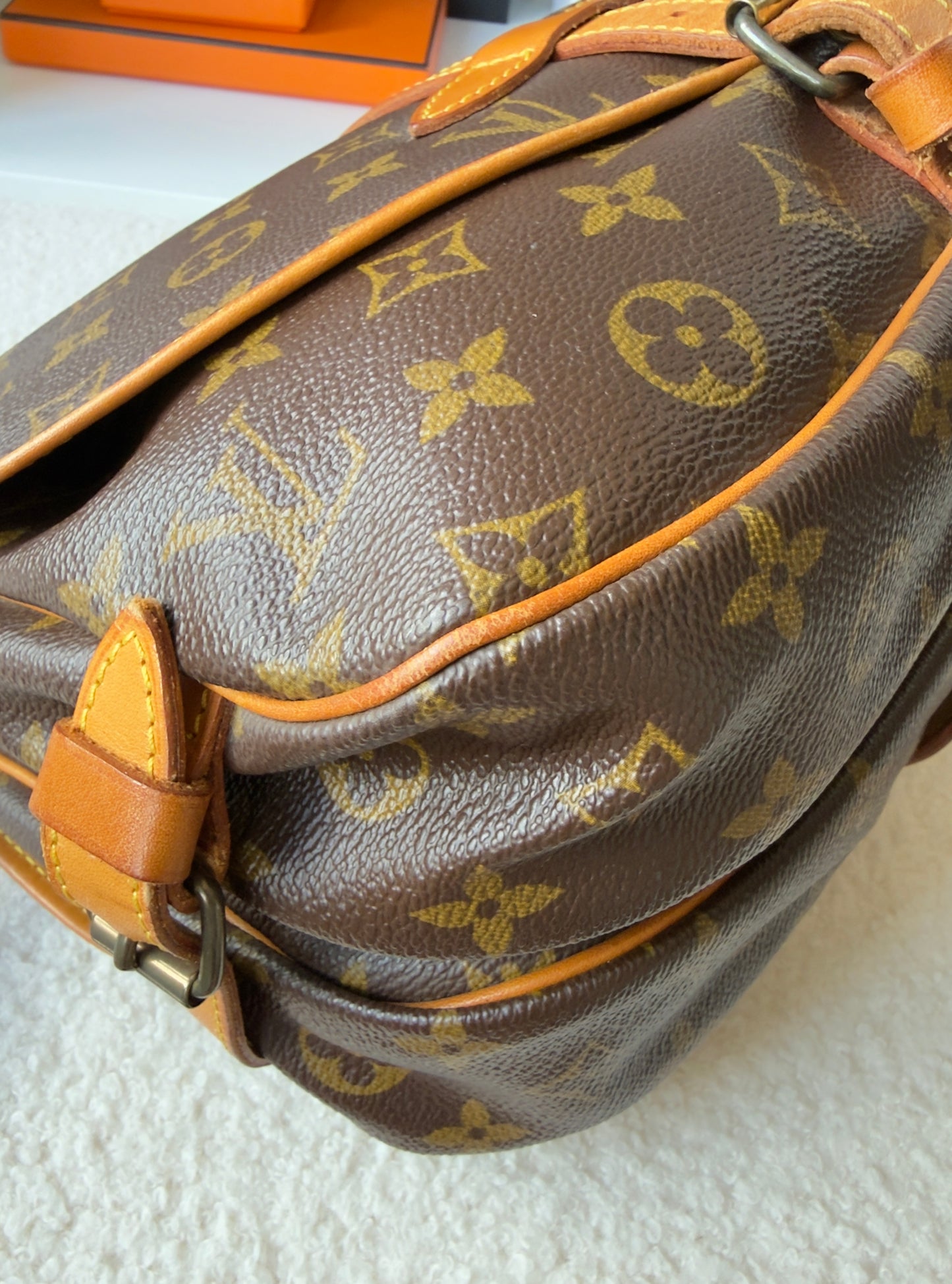 SAUMUR 30 MNG CANVAS MESSENGER BAG