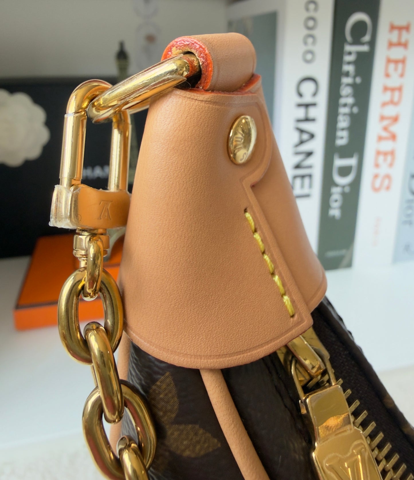 LOOP MONOGRAM CANVAS BAG